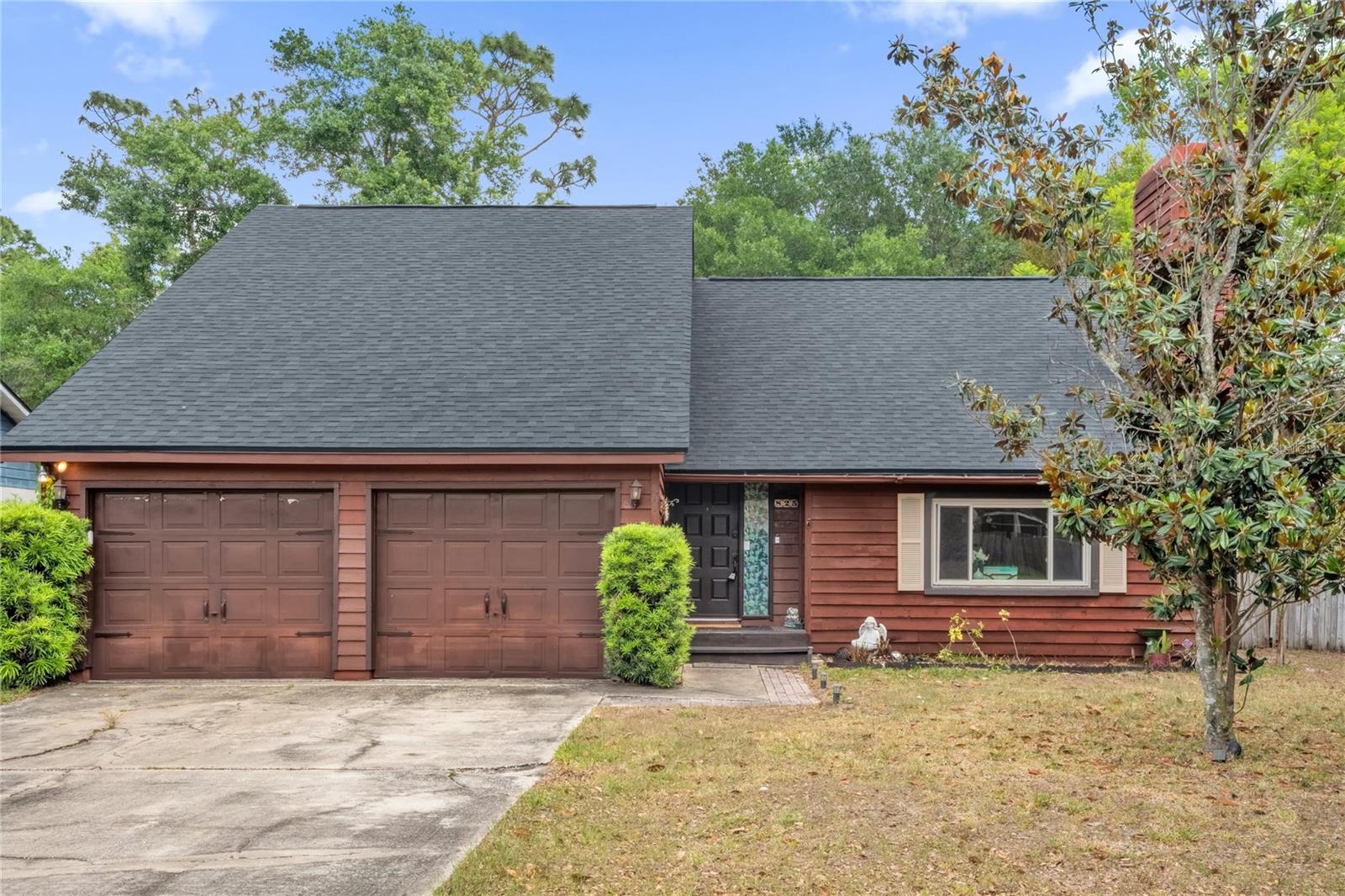 Image 3 of 32 For 825 Mellowood Avenue