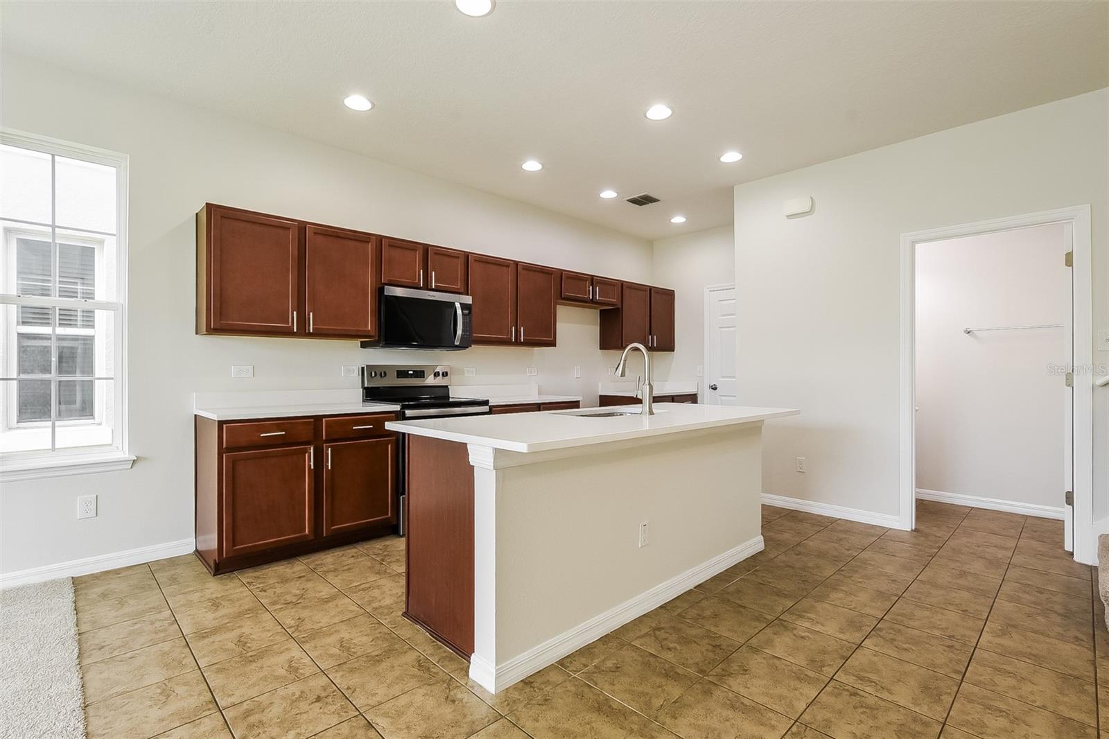 Image 6 of 15 For 820 Wakulla Lane