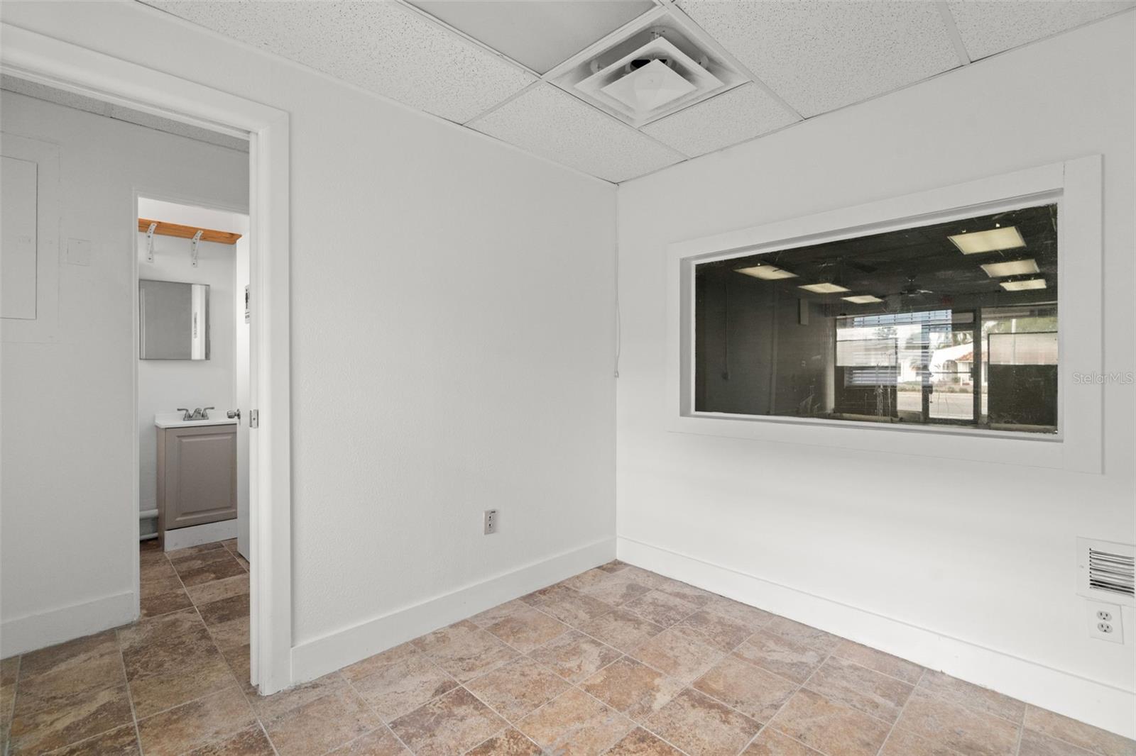 Image 14 of 29 For 6650 Gulf Boulevard