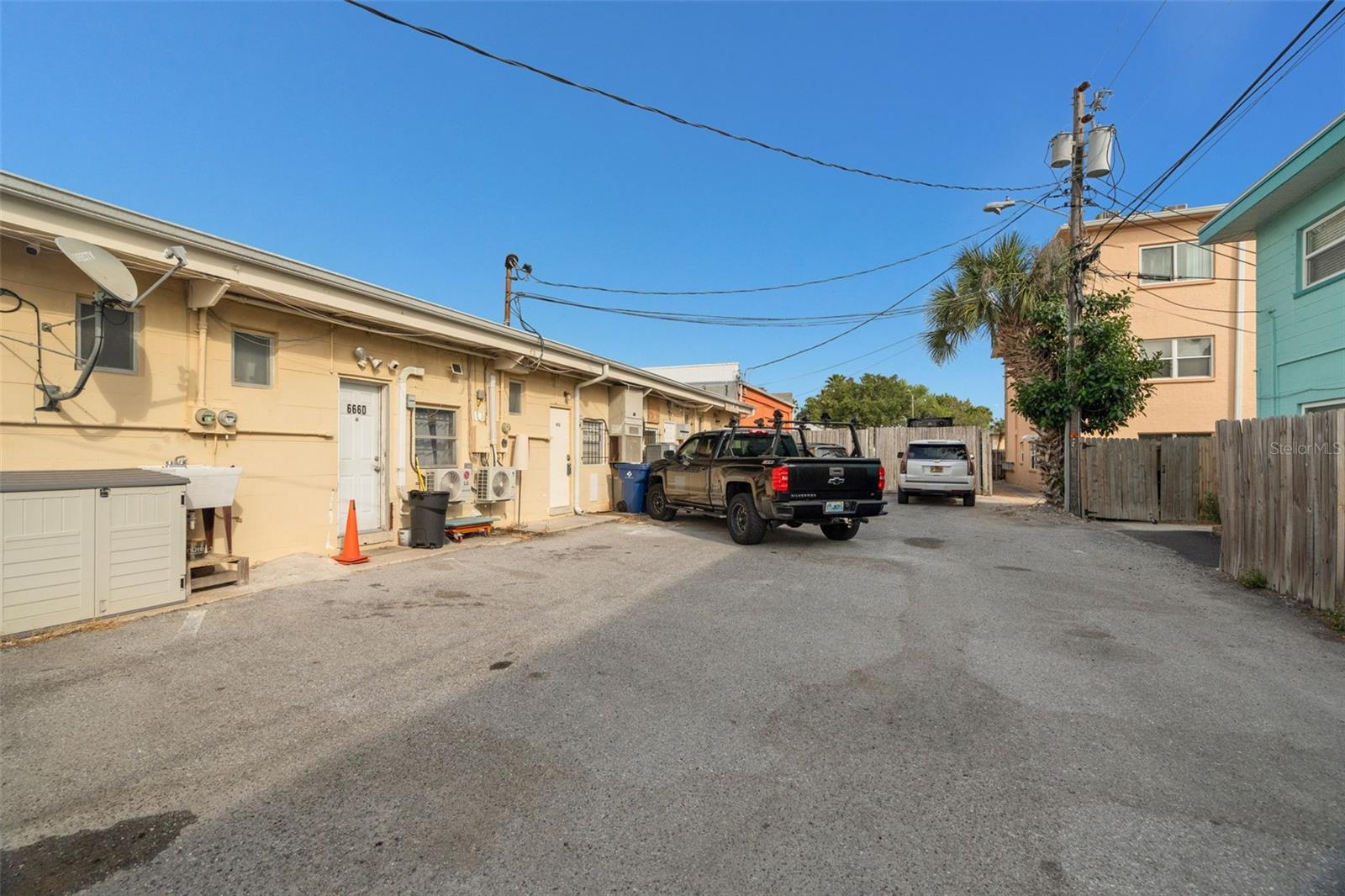 Image 15 of 29 For 6650 Gulf Boulevard