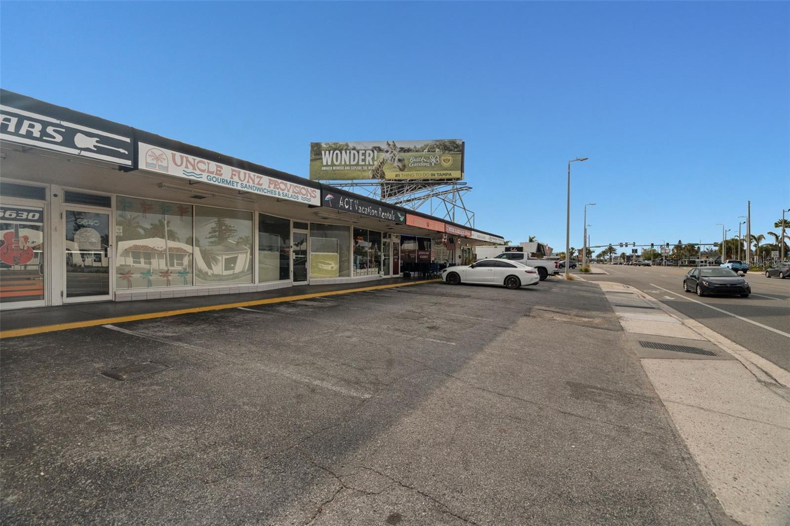 Image 24 of 29 For 6650 Gulf Boulevard