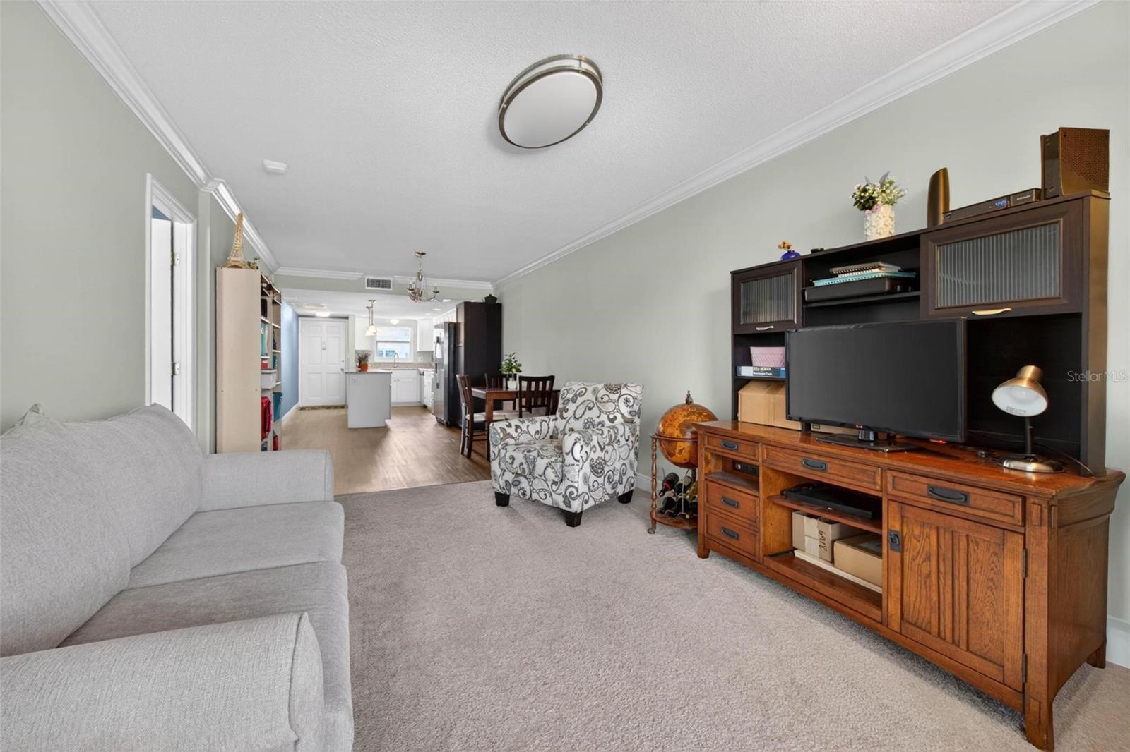 Image 11 of 25 For 5555 Gulf Boulevard 402