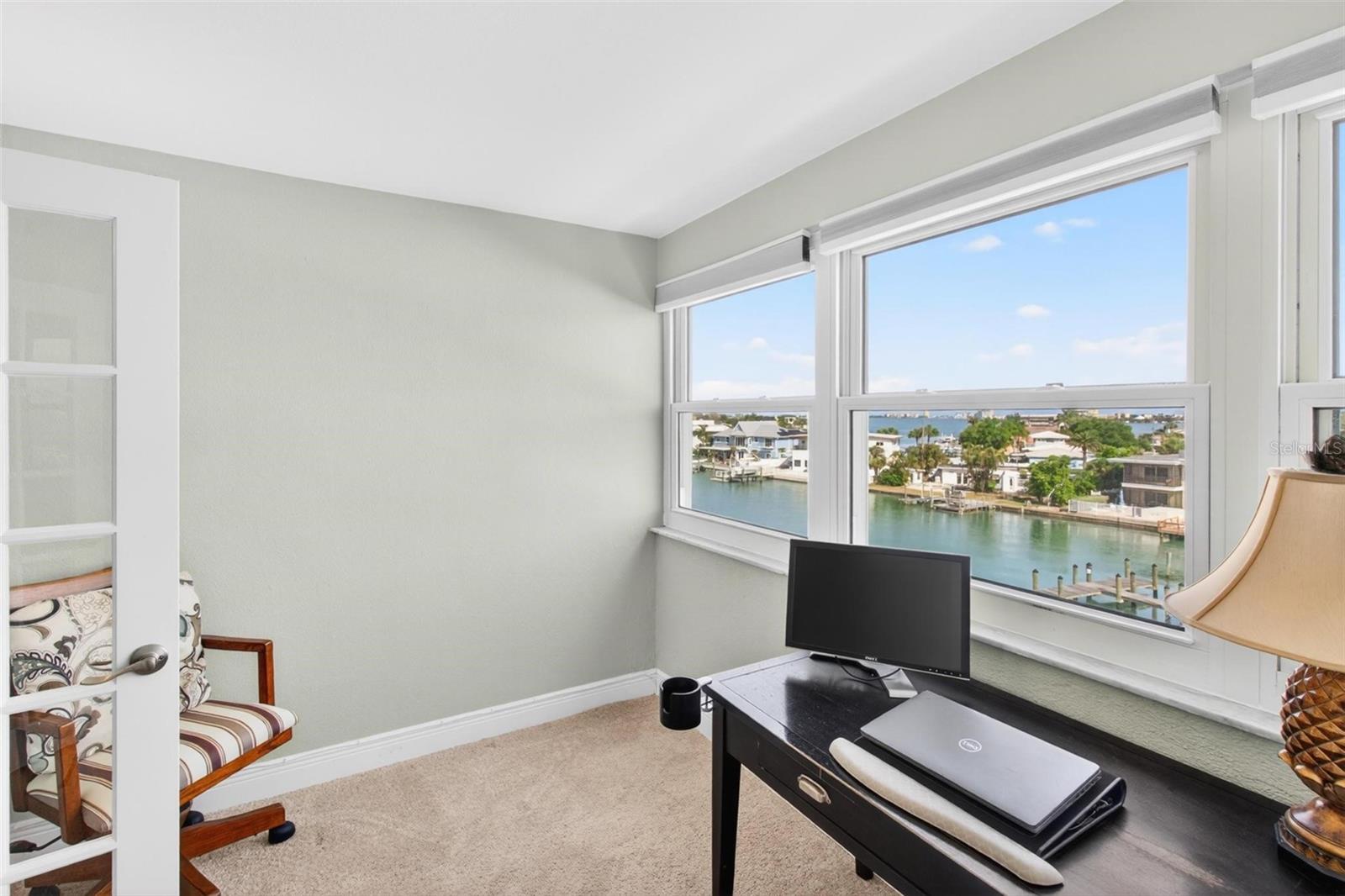 Image 13 of 25 For 5555 Gulf Boulevard 402