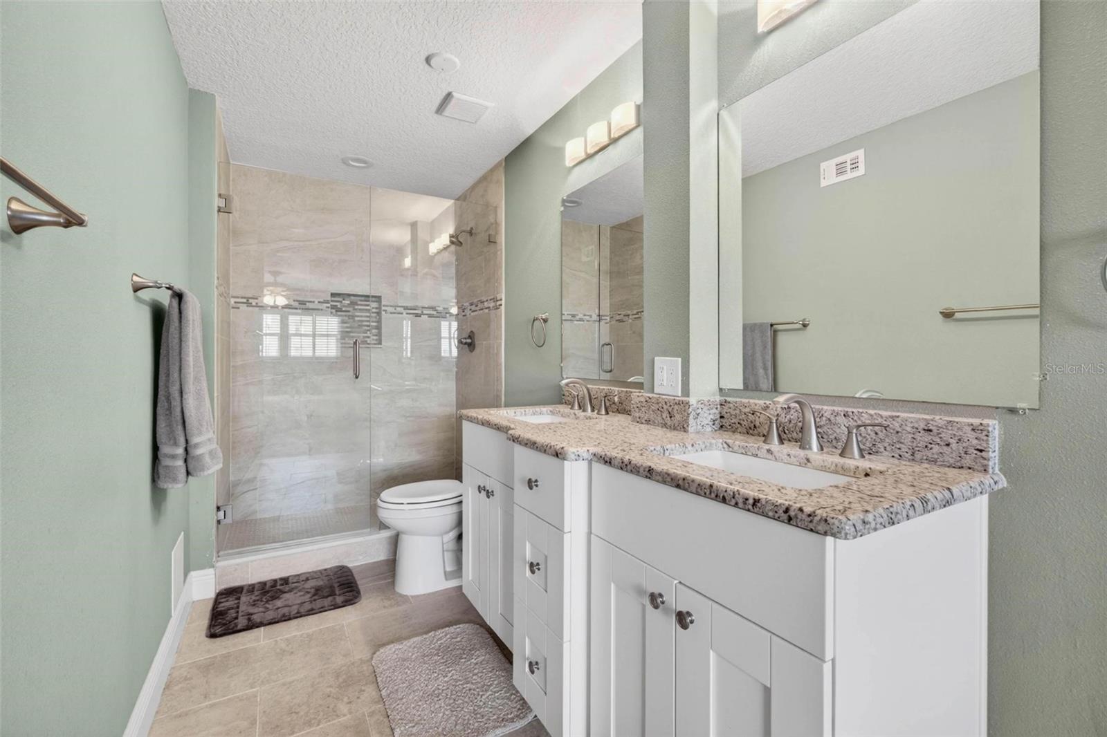 Image 5 of 25 For 5555 Gulf Boulevard 402