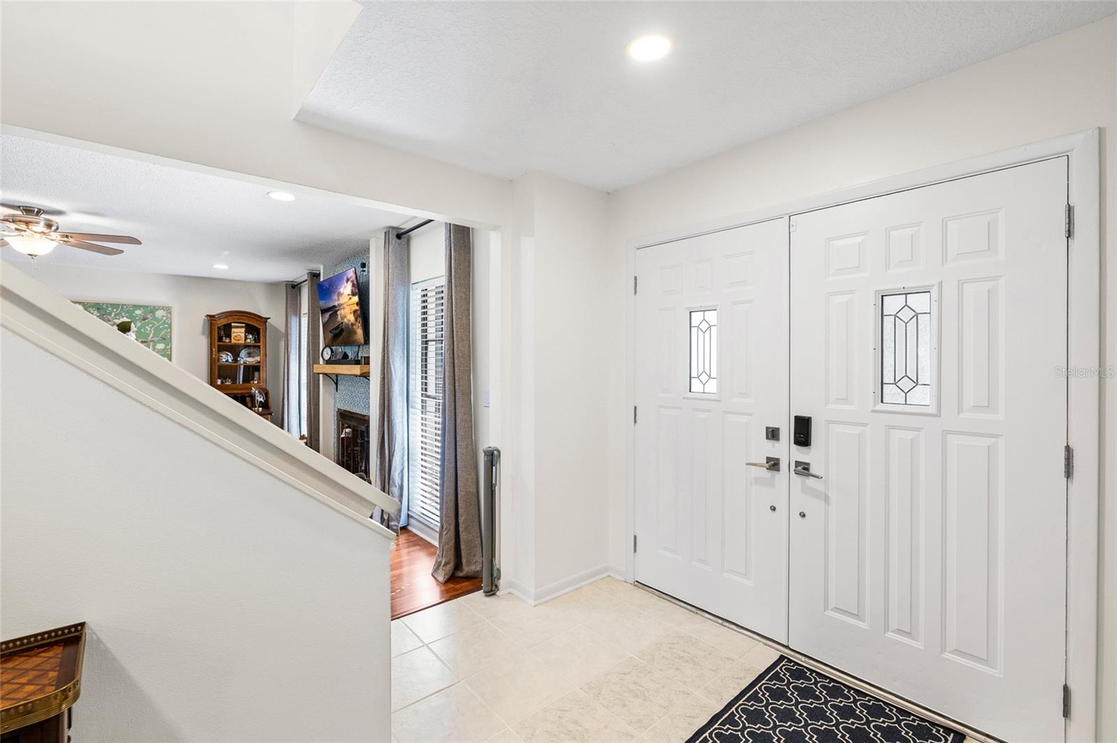 Listing photo id 7 for 15620 Gardenside Lane
