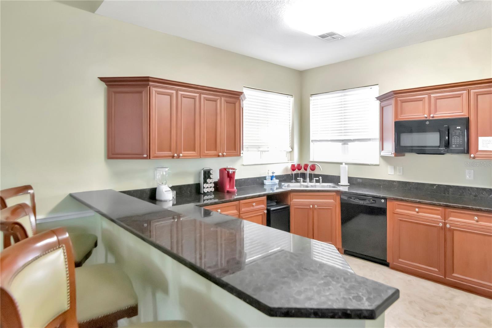 Image 49 of 74 For 4516 Seagull Drive 916