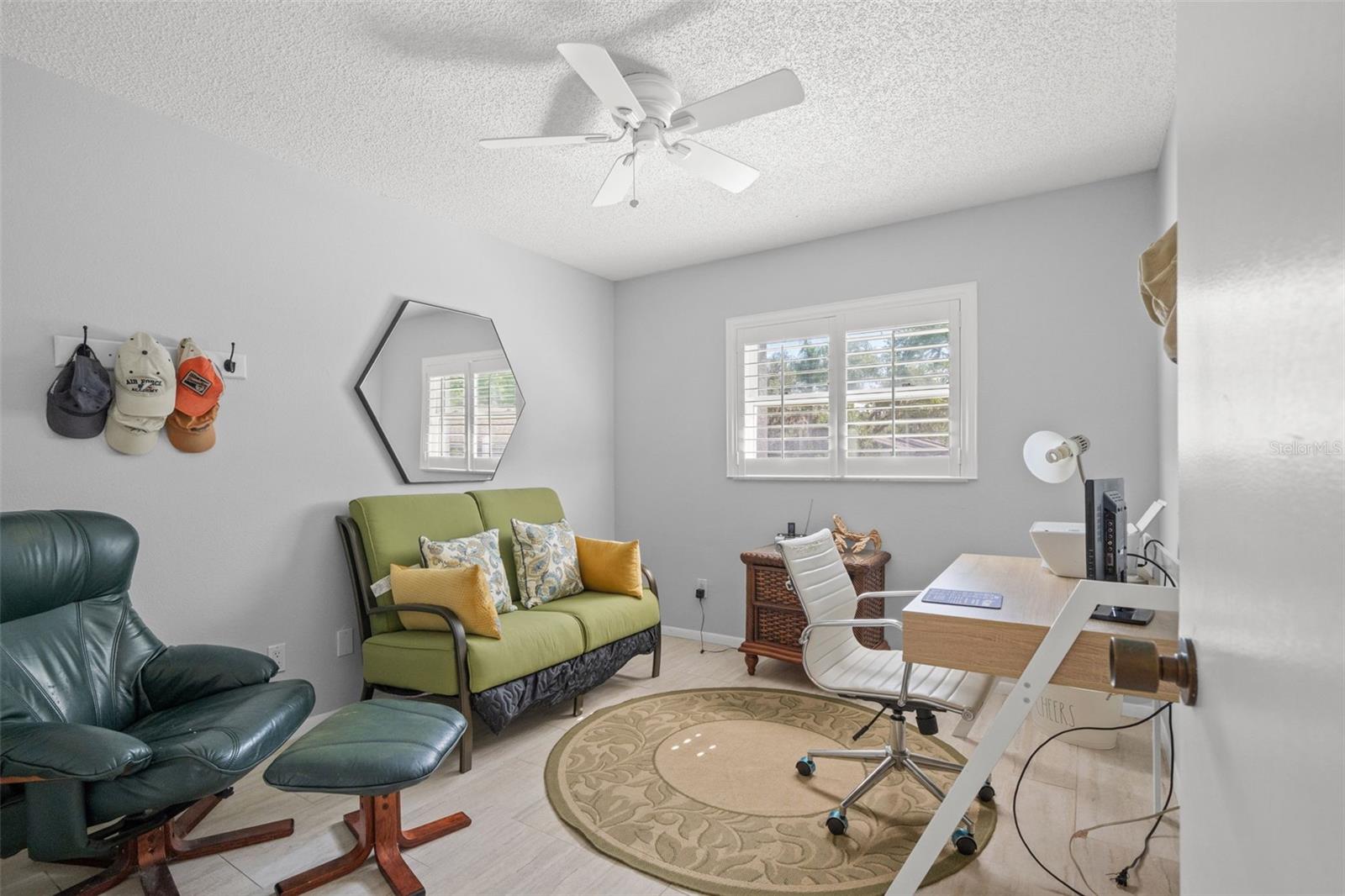 Listing photo id 15 for 140 Ashley Lane