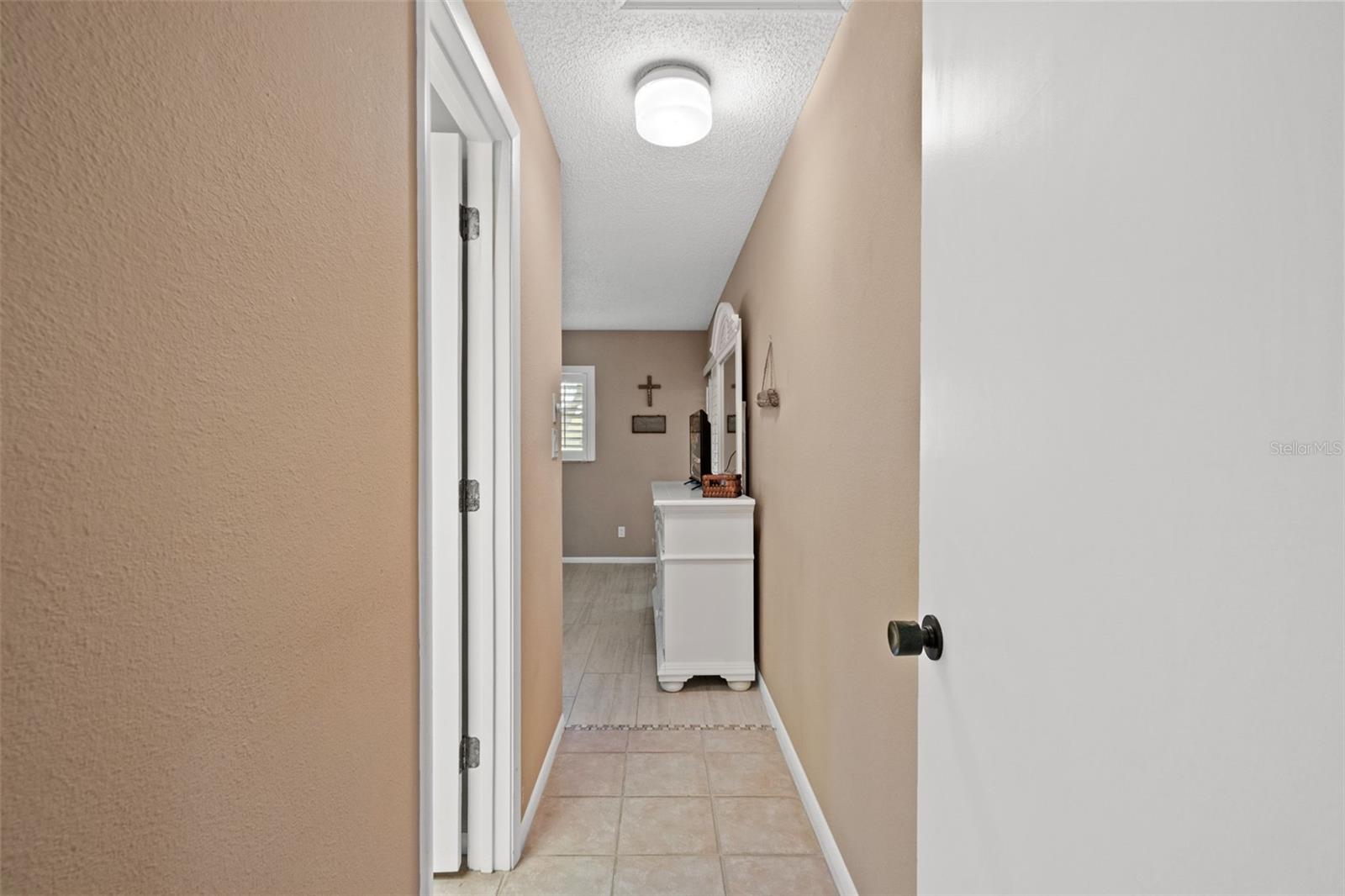 Listing photo id 20 for 140 Ashley Lane