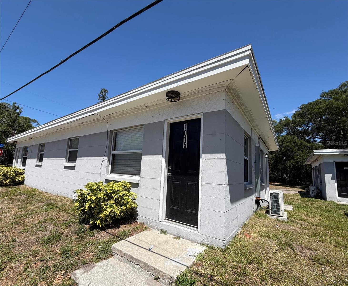 Details for 1015 Vine Avenue, CLEARWATER, FL 33755