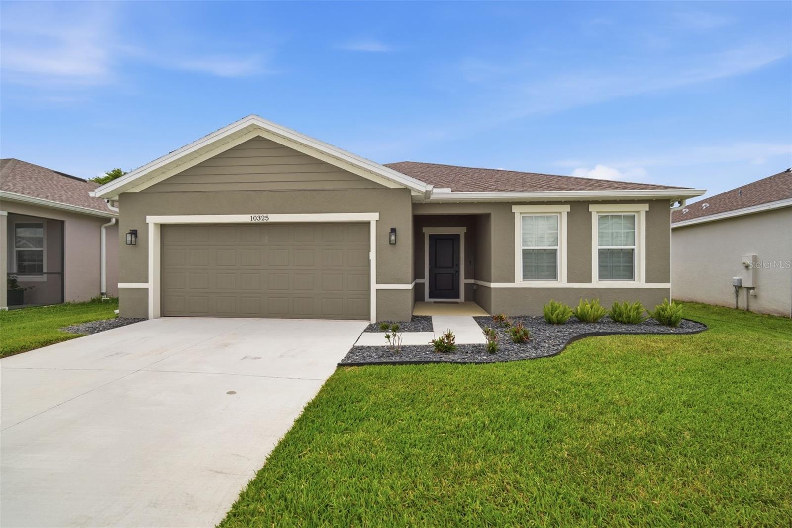 Details for 10325 Gliding Eagle Way, LAND O LAKES, FL 34638