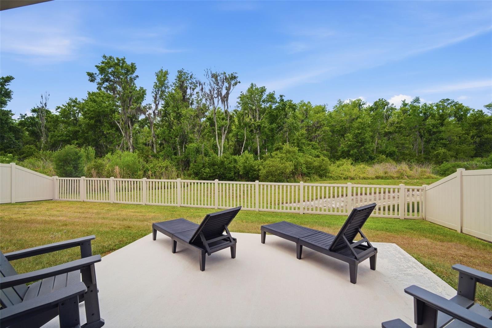 Listing photo id 34 for 10325 Gliding Eagle Way