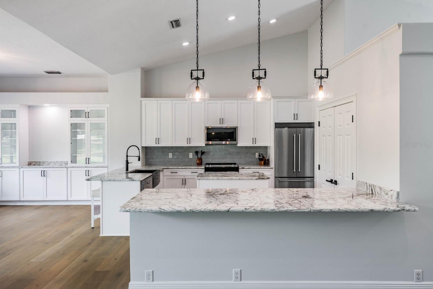 Image 17 of 68 For 17833 Hyland Lane