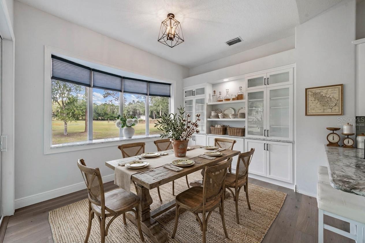 Image 23 of 68 For 17833 Hyland Lane