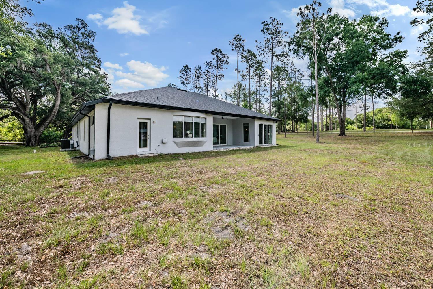Image 45 of 68 For 17833 Hyland Lane