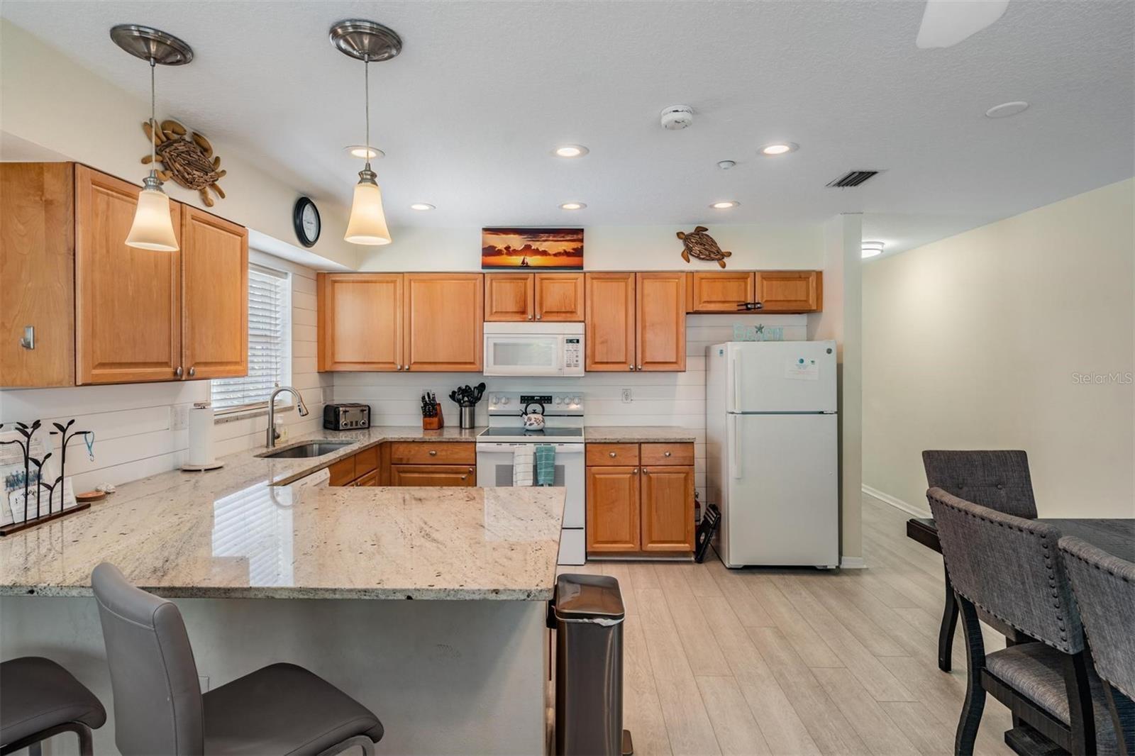 Image 28 of 33 For 1500 Gulf Boulevard 204b