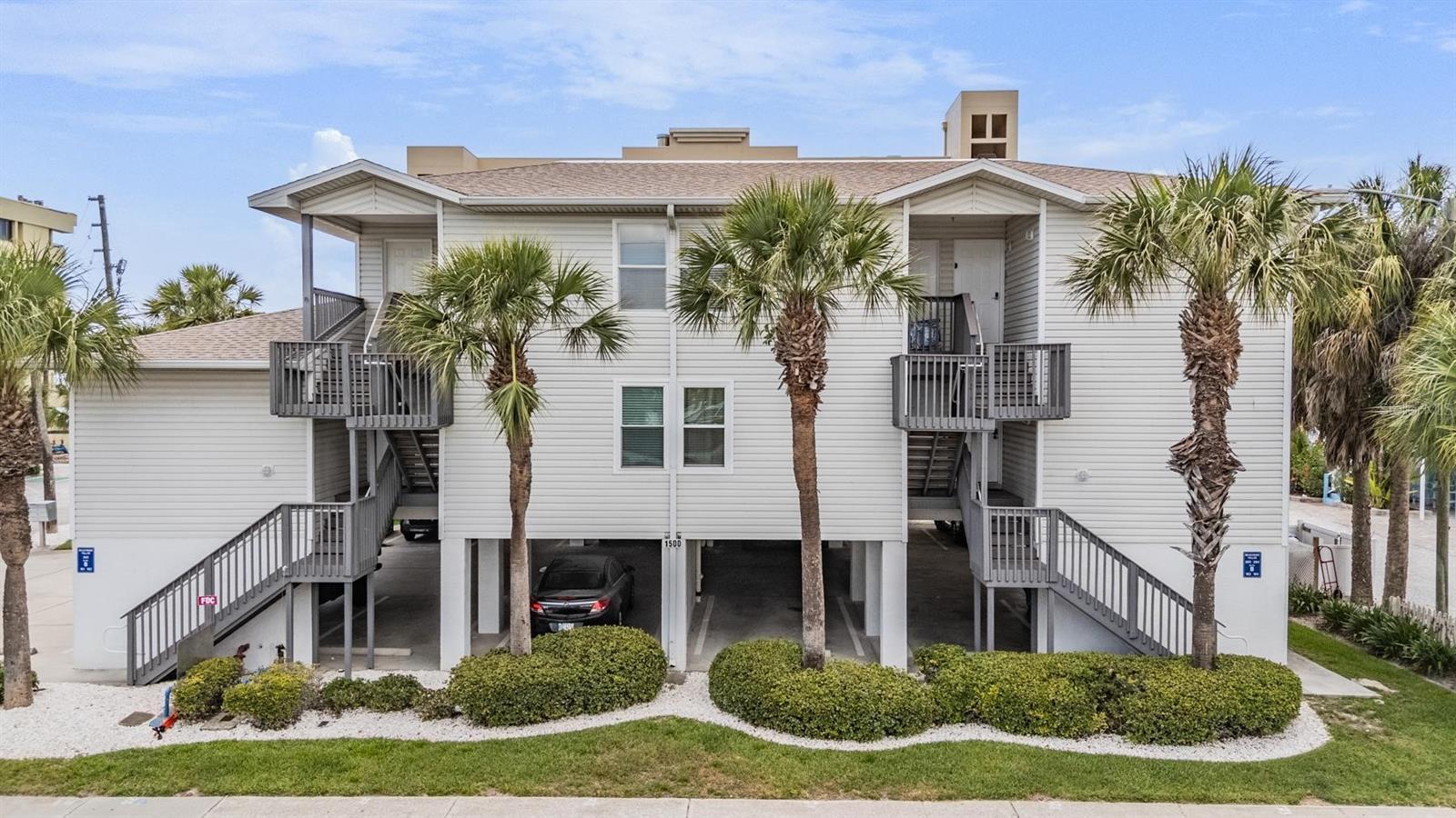 Image 5 of 33 For 1500 Gulf Boulevard 204b