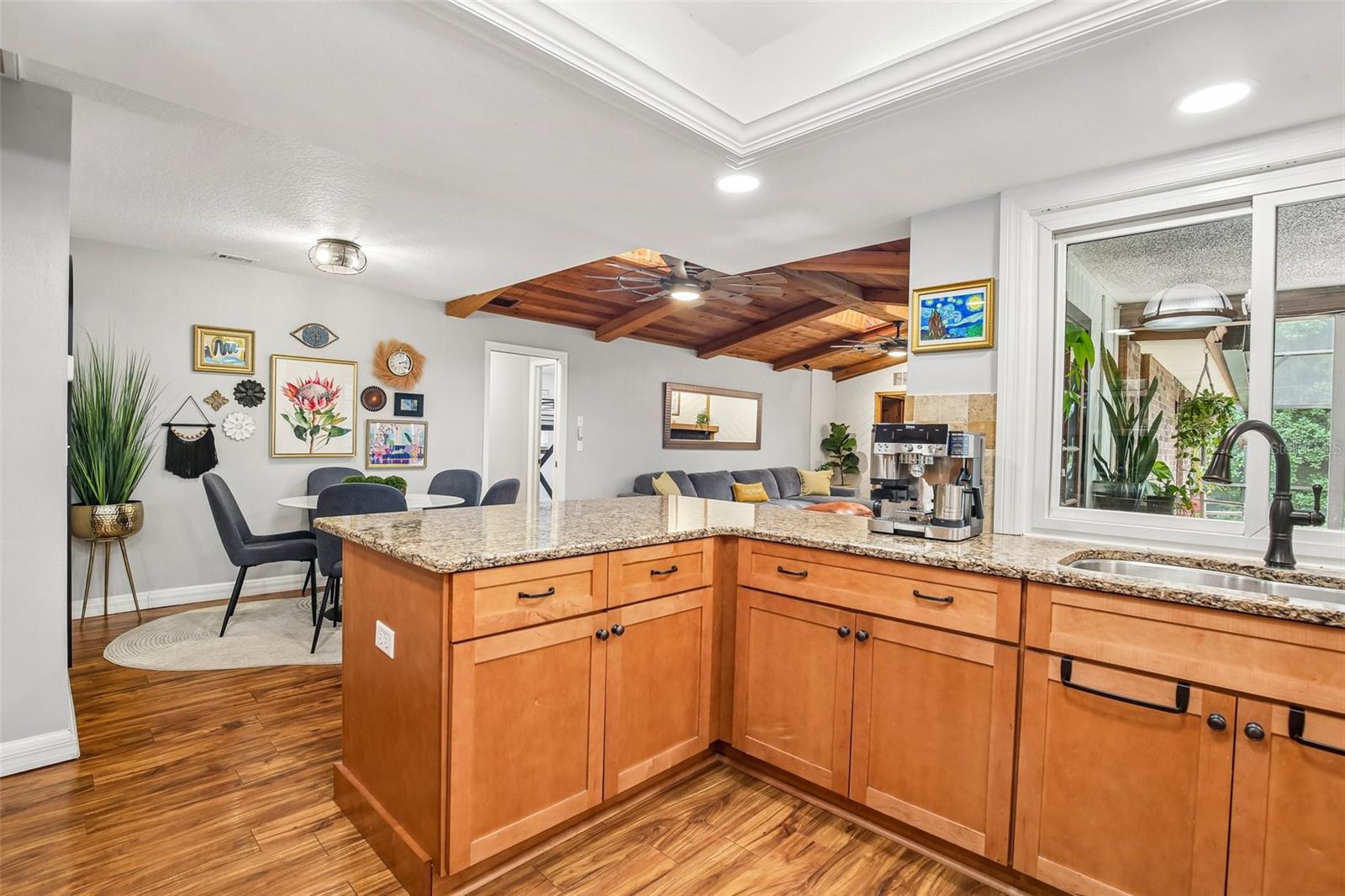 Image 11 of 43 For 1314 Eniswood Parkway