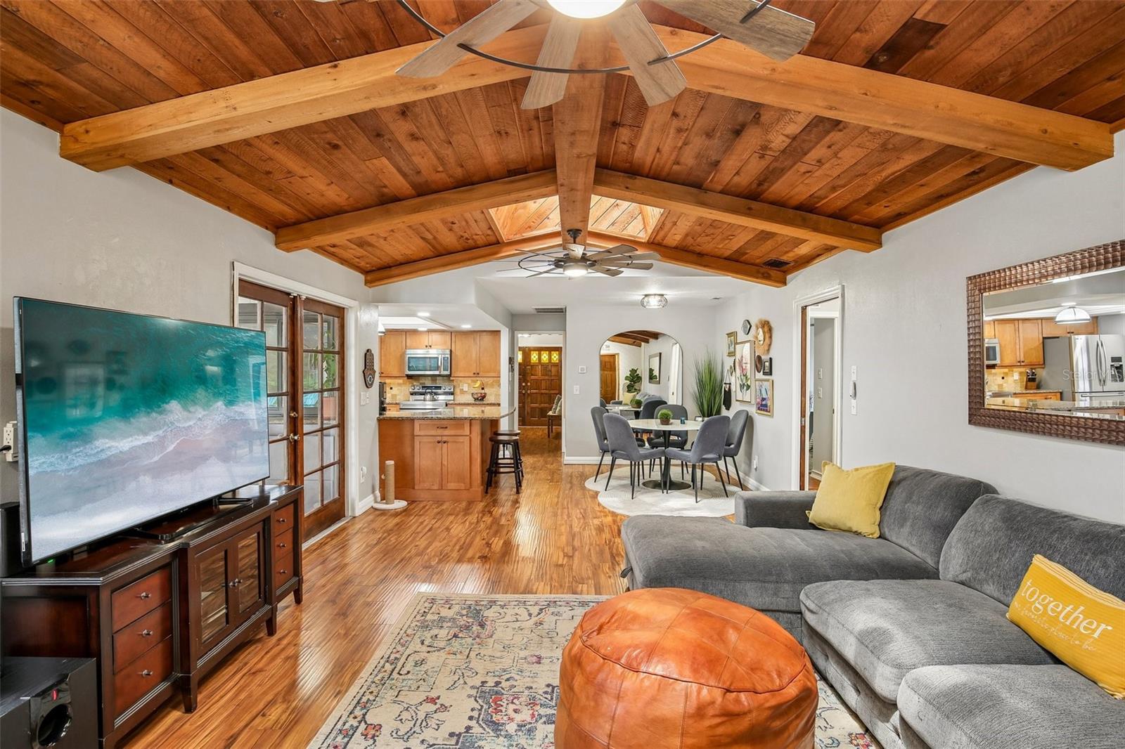 Image 8 of 43 For 1314 Eniswood Parkway