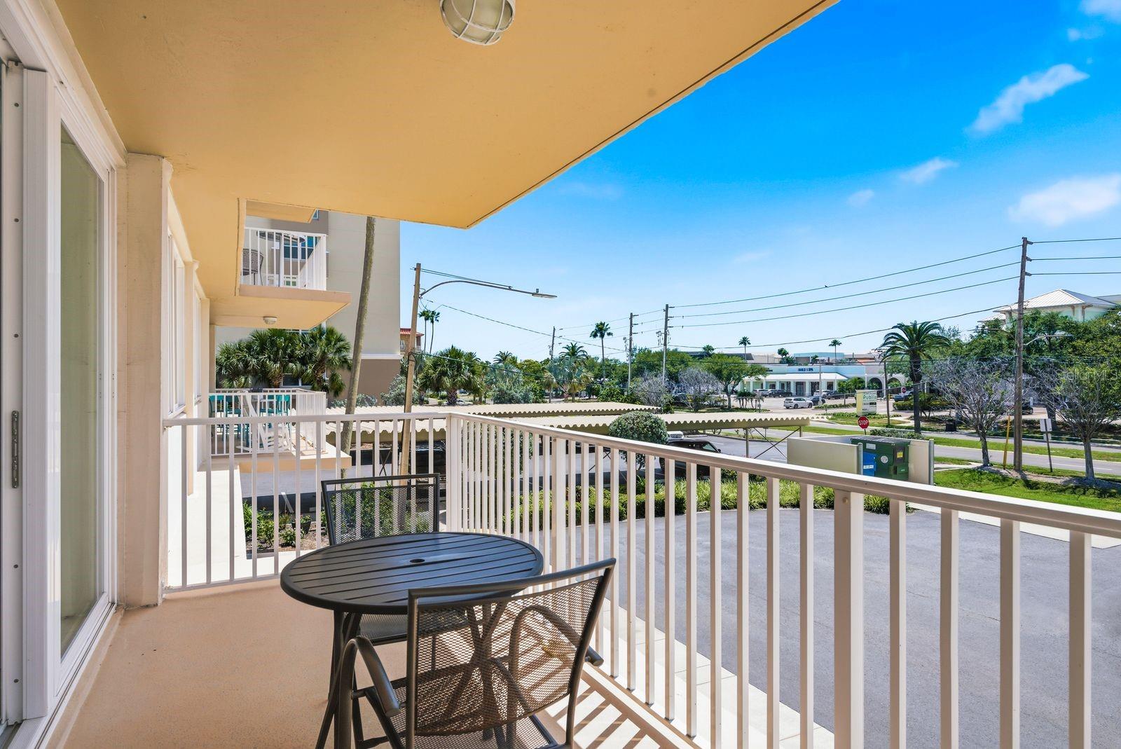 Image 21 of 43 For 223 Island Way 2d