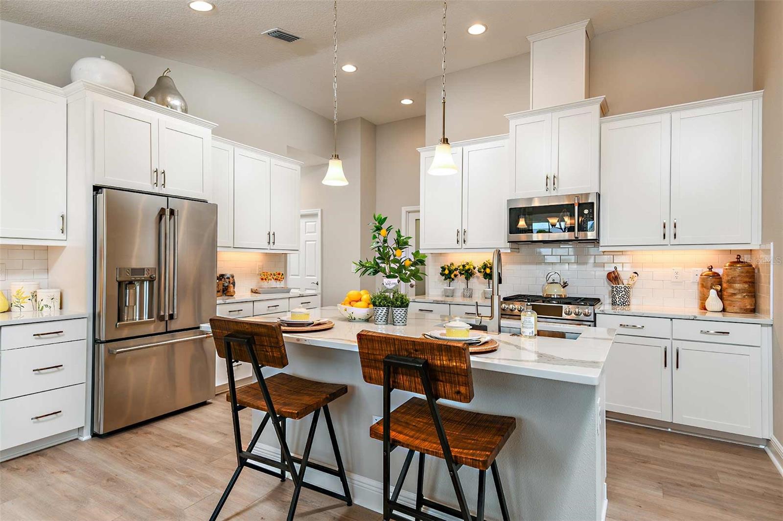 Image 9 of 22 For 12581 Oak Hill Way