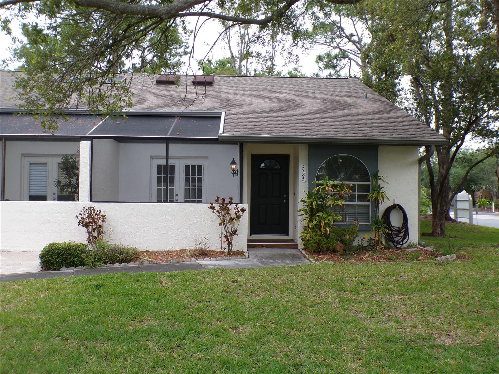 Image 3 of 27 For 3785 Mission Court