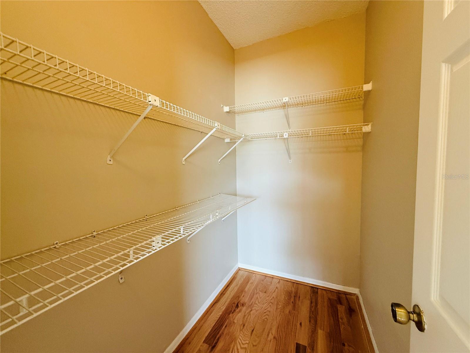 Image 13 of 32 For 2843 Thaxton Drive 38