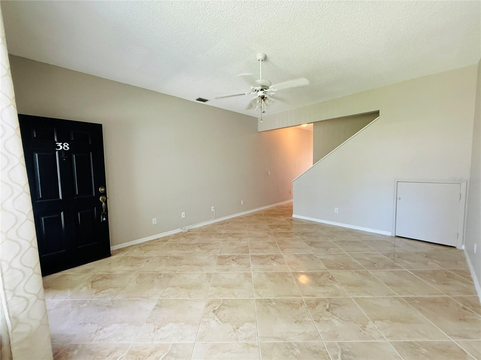 Image 2 of 32 For 2843 Thaxton Drive 38