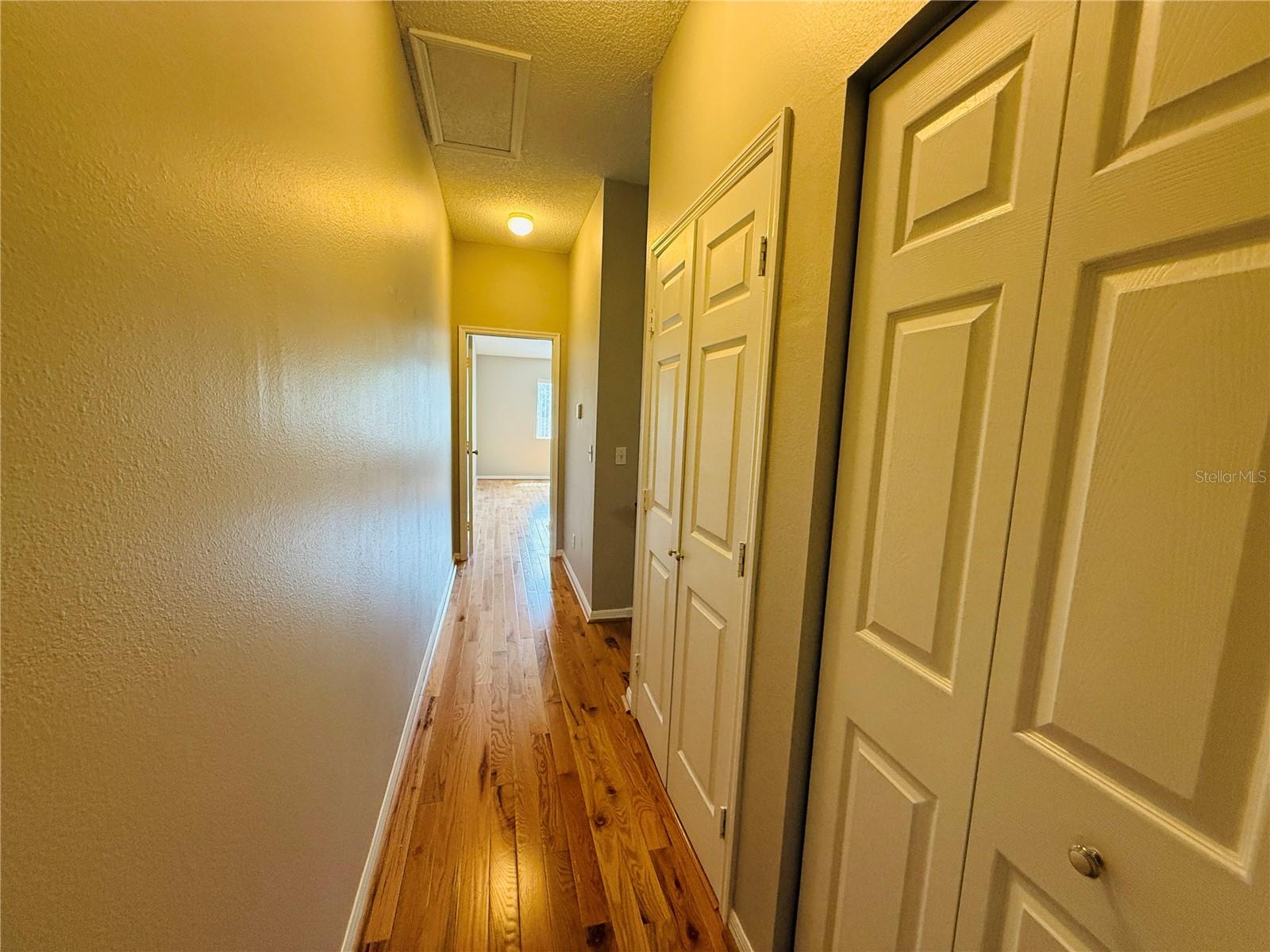 Image 20 of 32 For 2843 Thaxton Drive 38