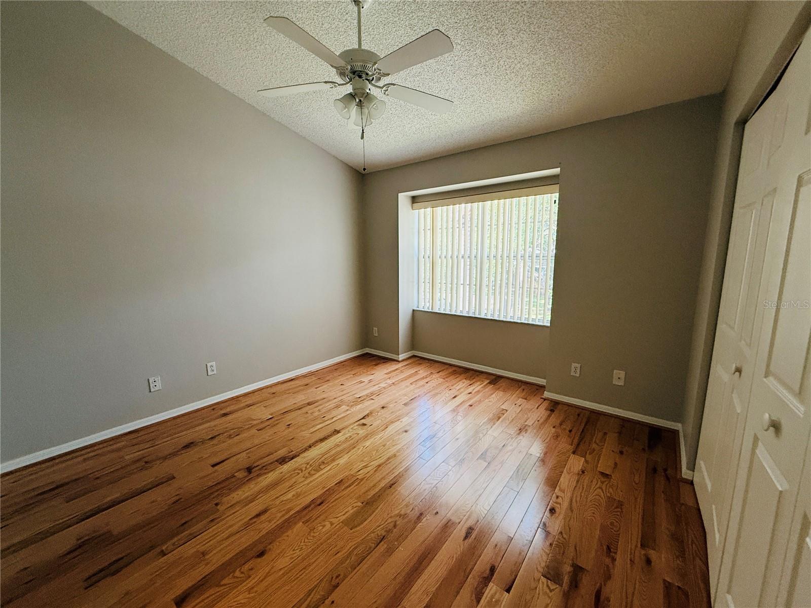 Image 21 of 32 For 2843 Thaxton Drive 38