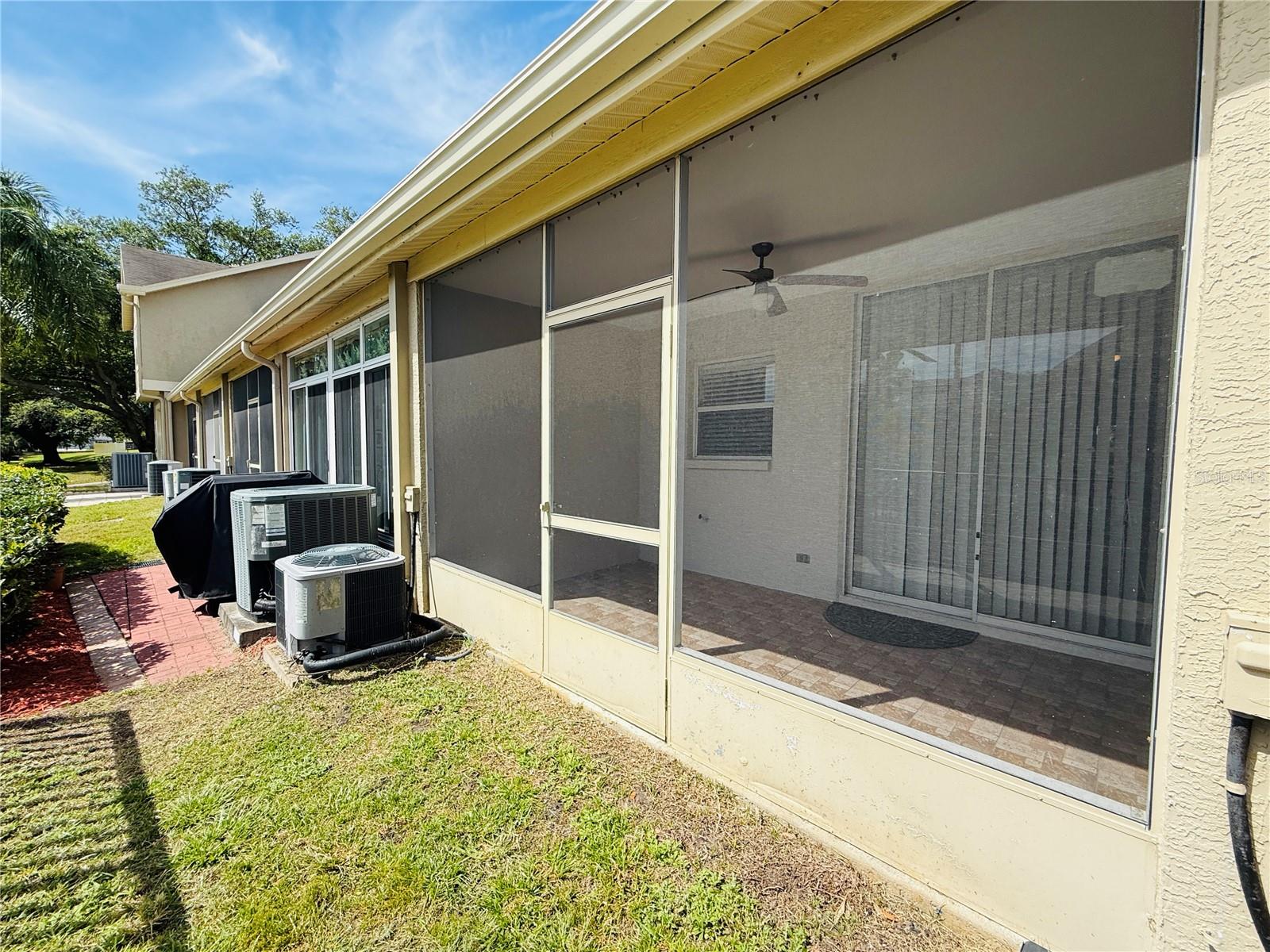 Image 29 of 32 For 2843 Thaxton Drive 38