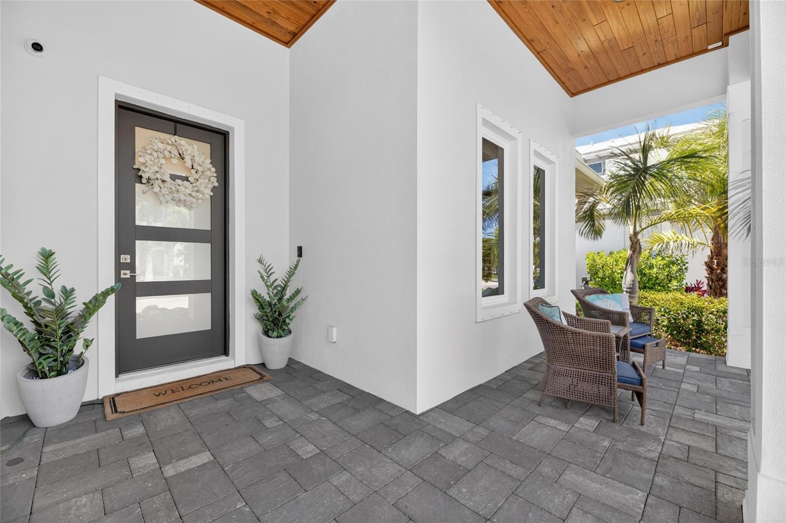 Image 6 of 99 For 5704 Tybee Island Drive