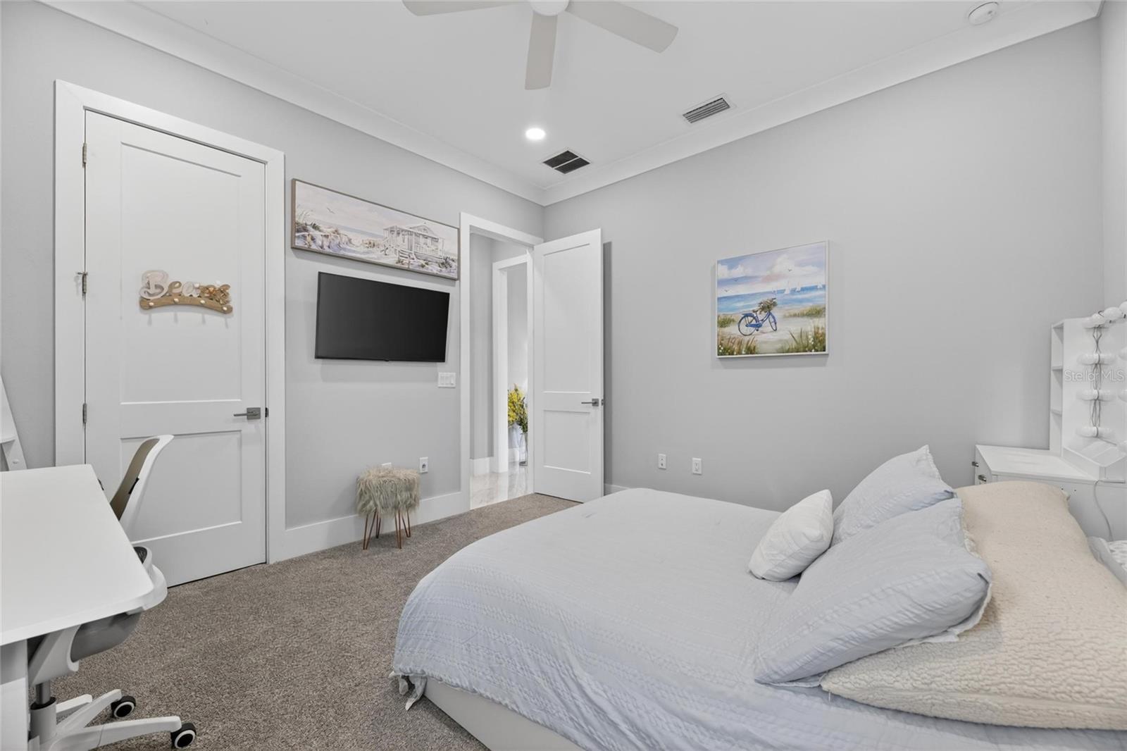 Image 60 of 99 For 5704 Tybee Island Drive
