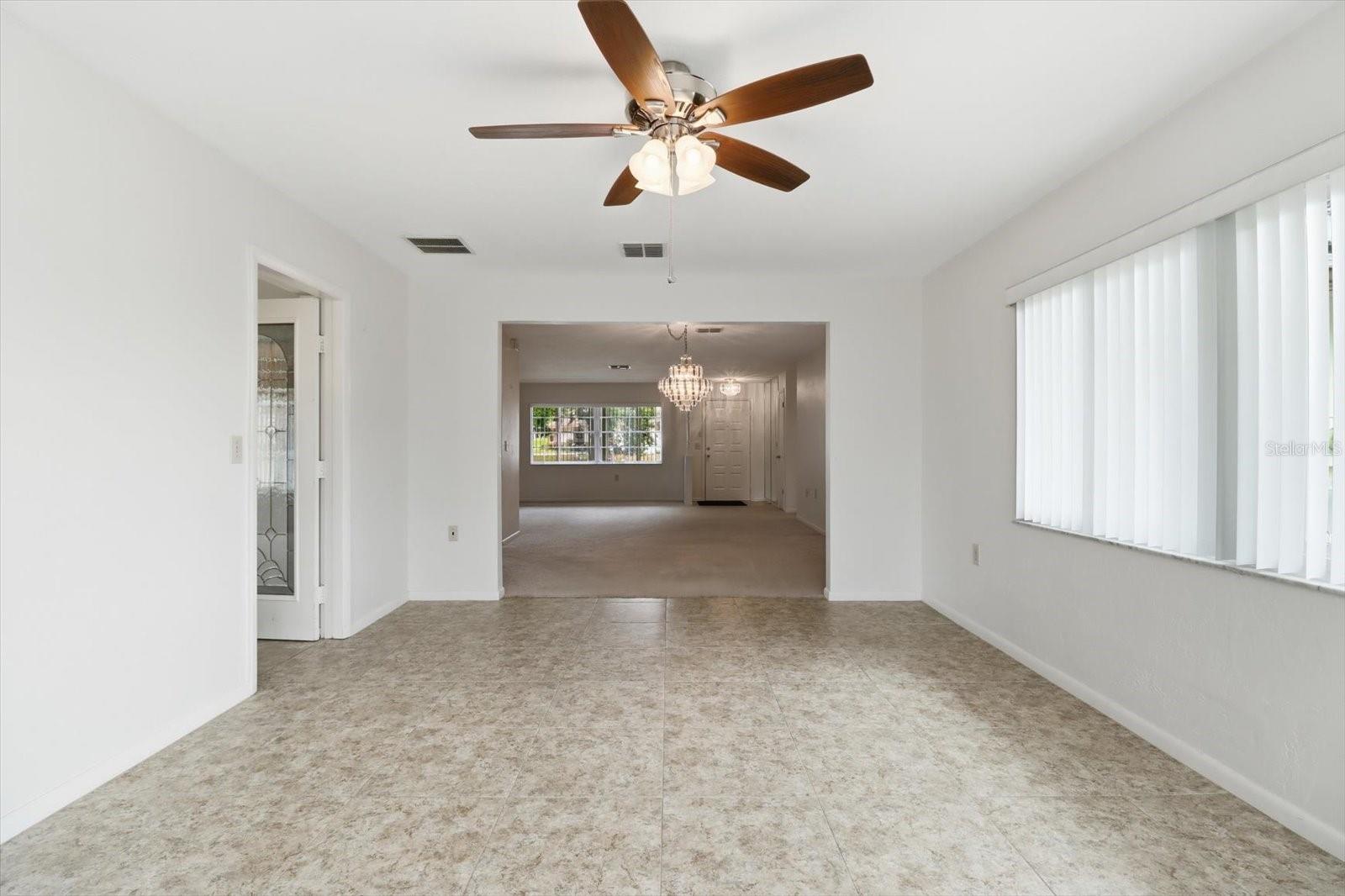 Image 20 of 43 For 42 Truman Boulevard