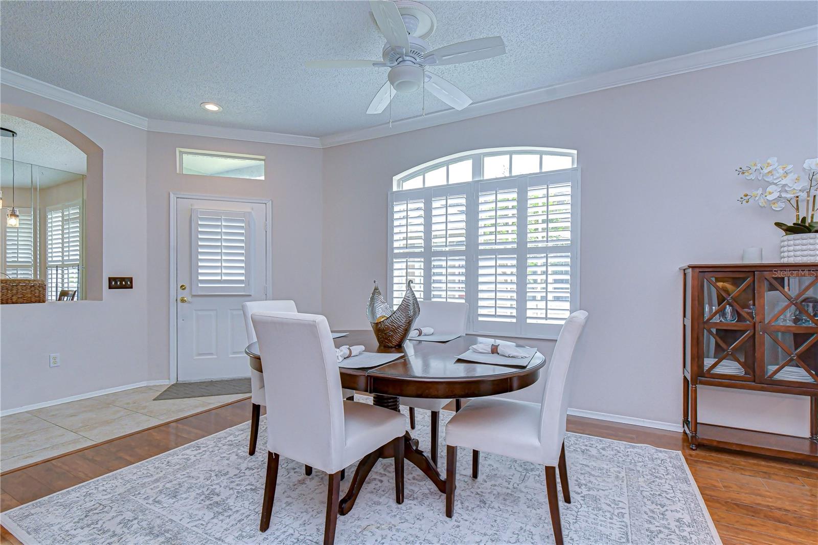 Image 11 of 44 For 9815 Gingerwood Drive
