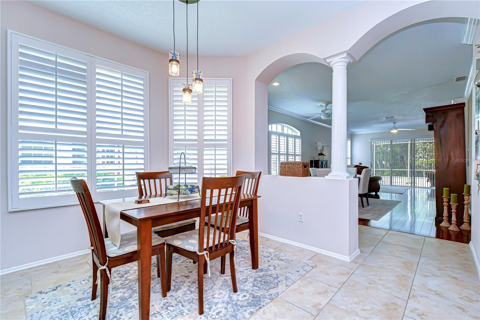 Image 23 of 44 For 9815 Gingerwood Drive