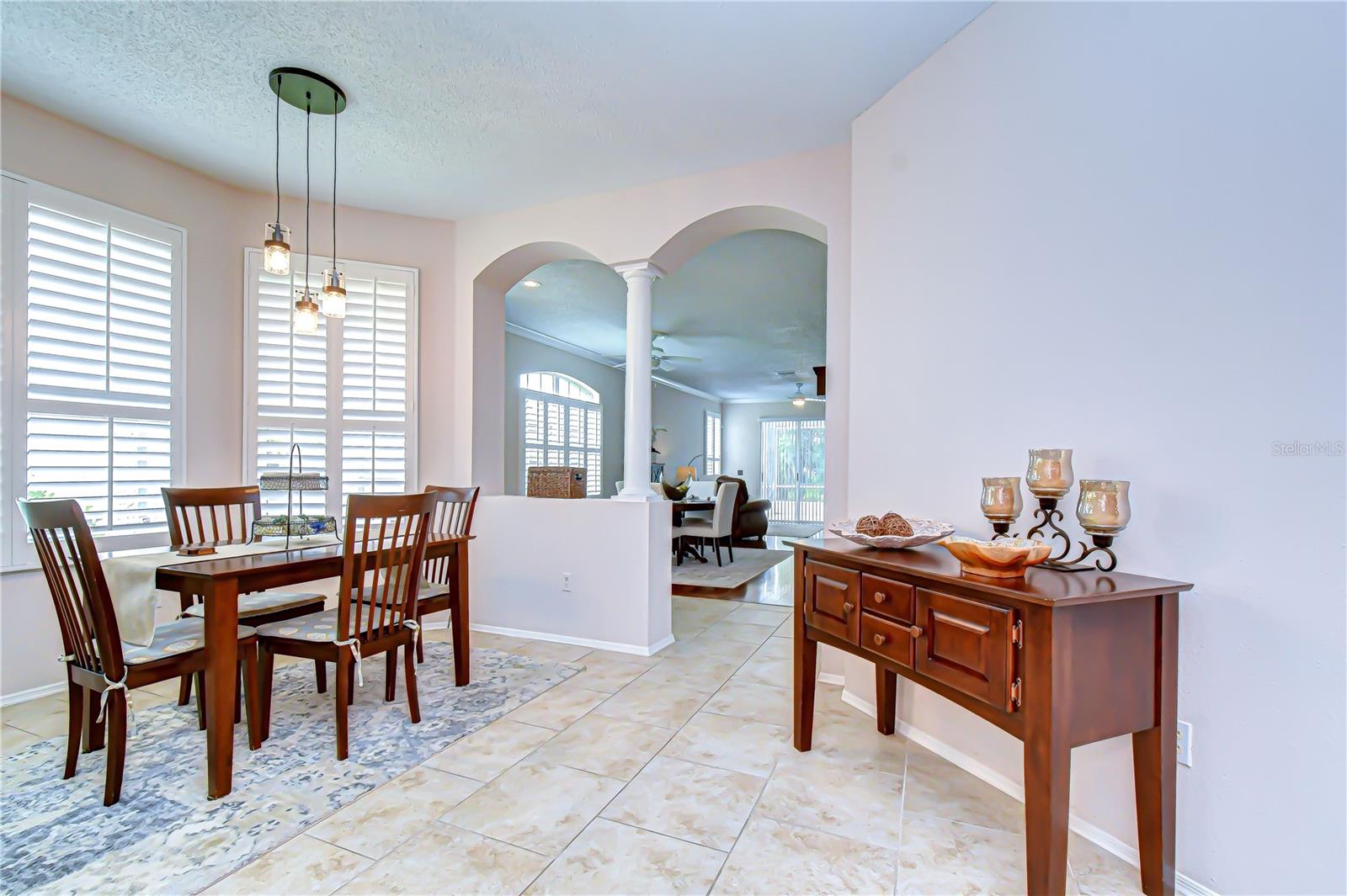 Image 24 of 44 For 9815 Gingerwood Drive