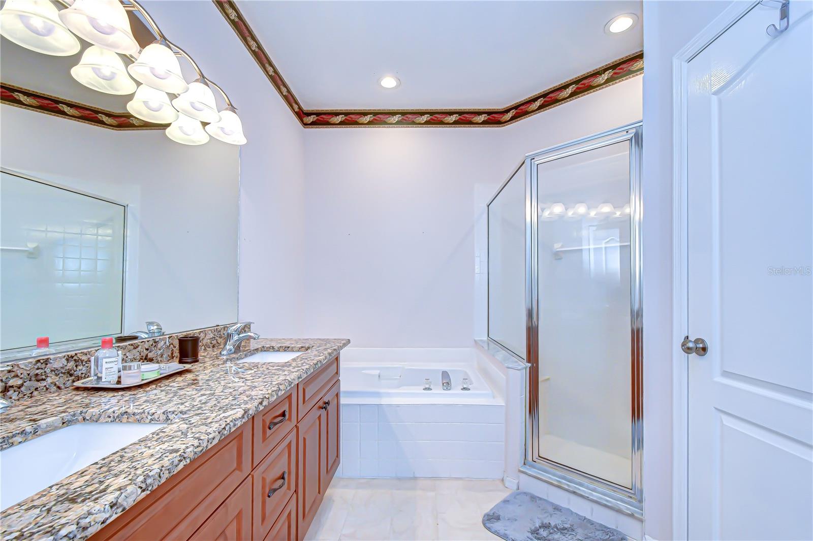 Image 29 of 44 For 9815 Gingerwood Drive