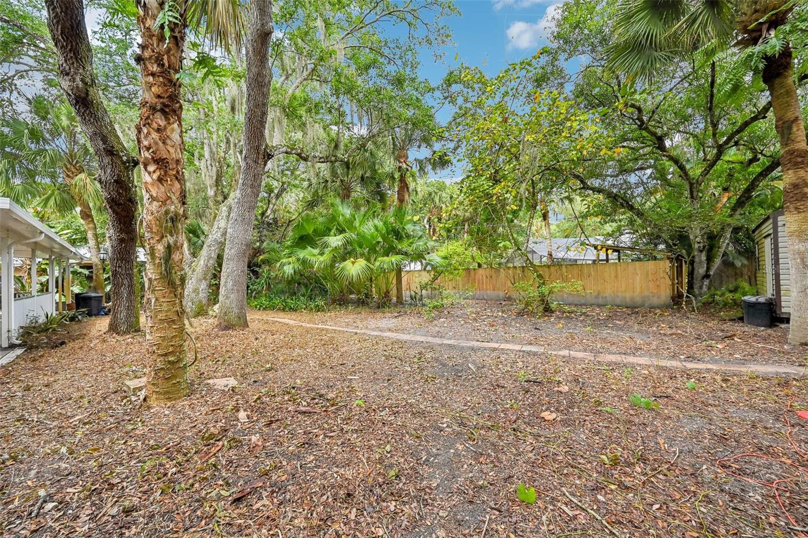 Image 15 of 29 For 255 Salerno Road
