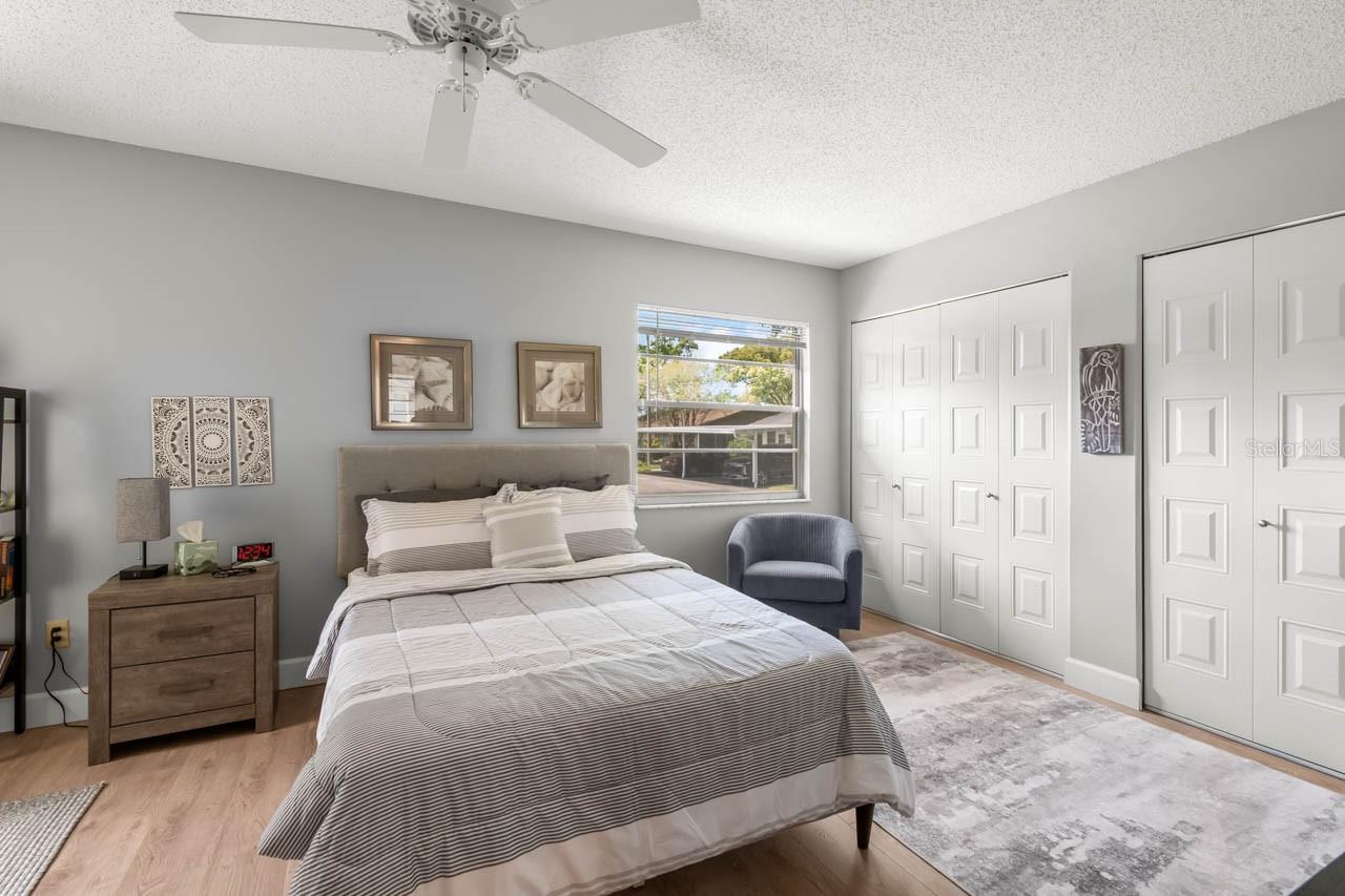 Image 17 of 55 For 330 Gloucester Boulevard