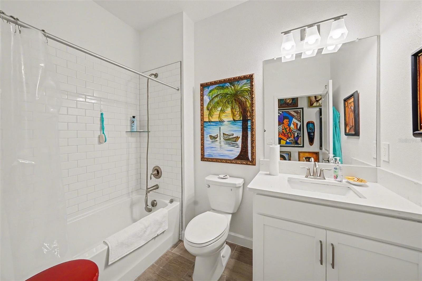 Image 21 of 46 For 10395 Banyan Breeze Boulevard