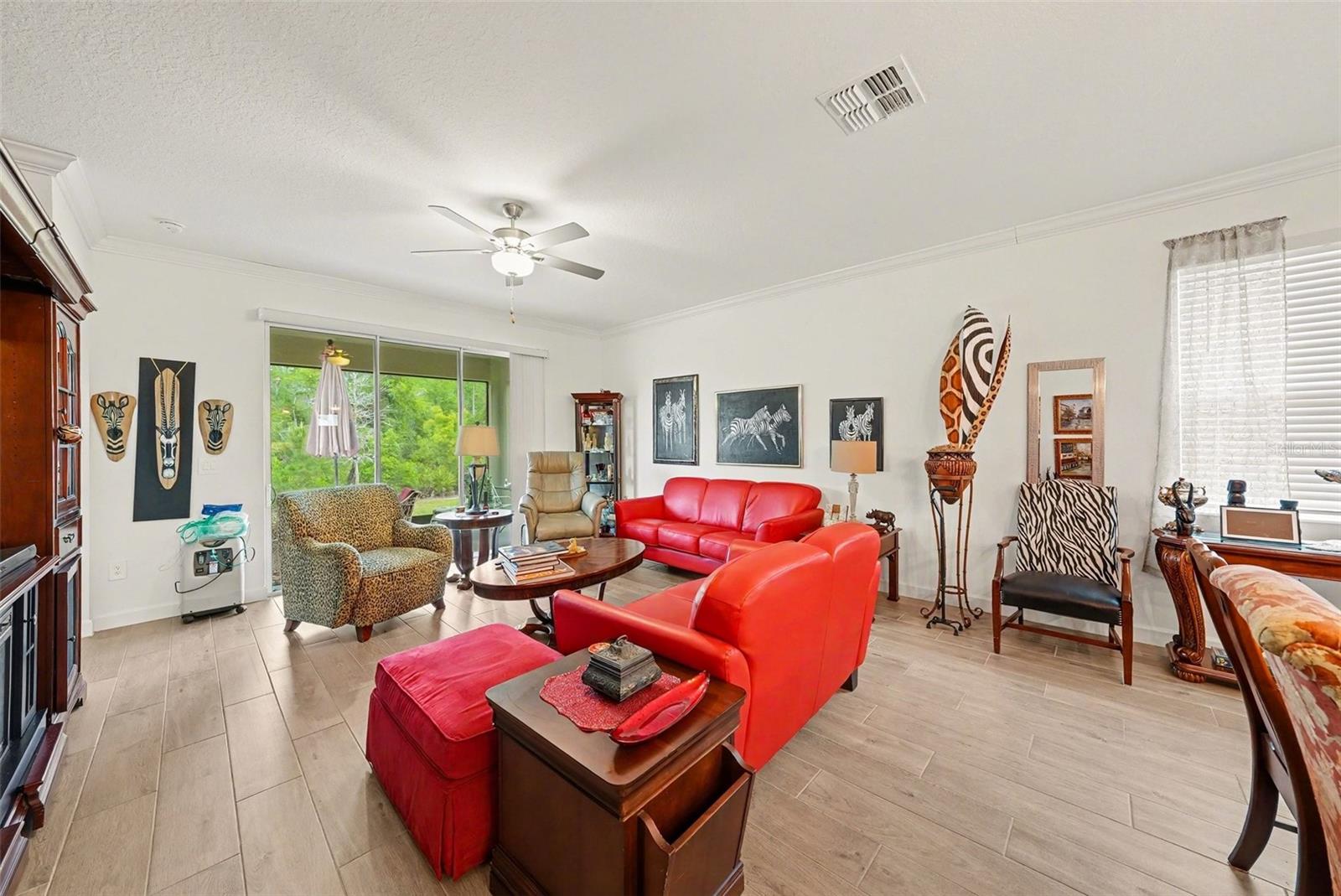 Image 7 of 46 For 10395 Banyan Breeze Boulevard