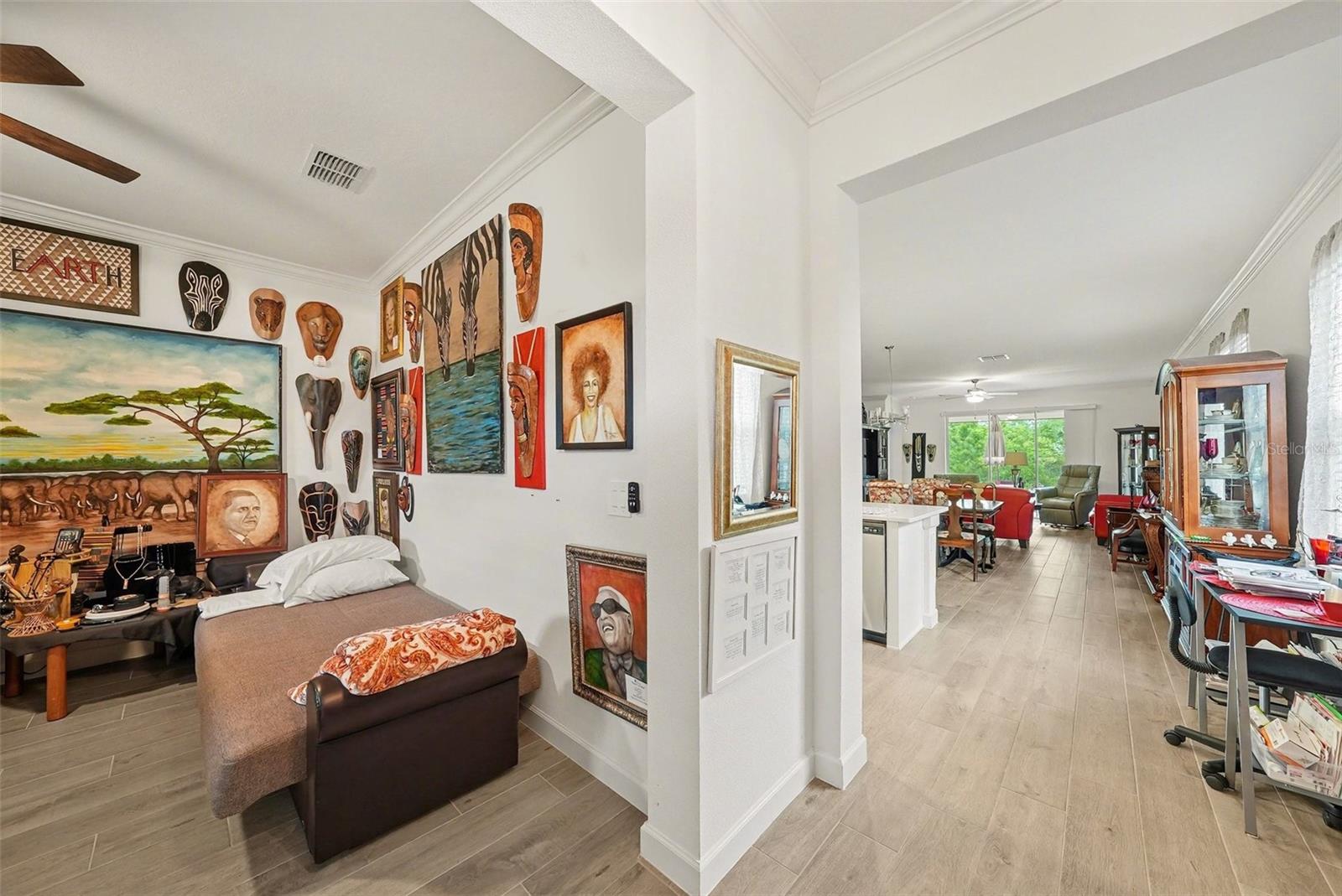 Image 9 of 46 For 10395 Banyan Breeze Boulevard