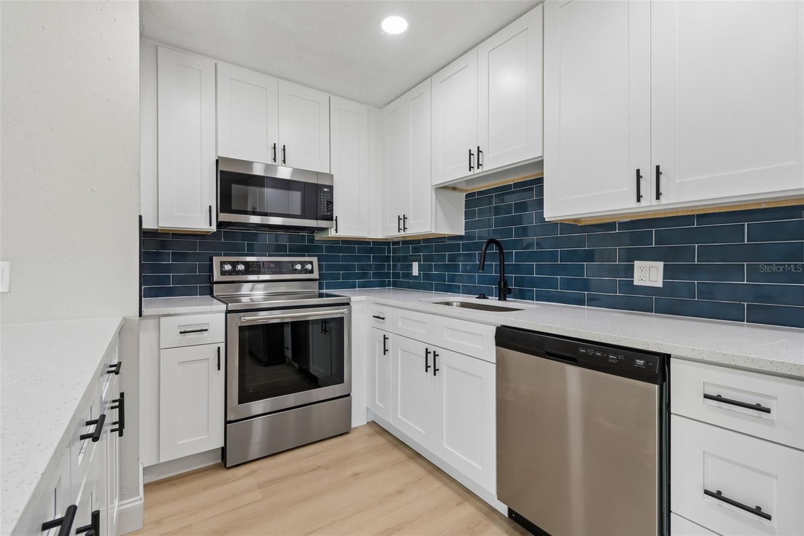 Image 16 of 62 For 4221 Empire Place