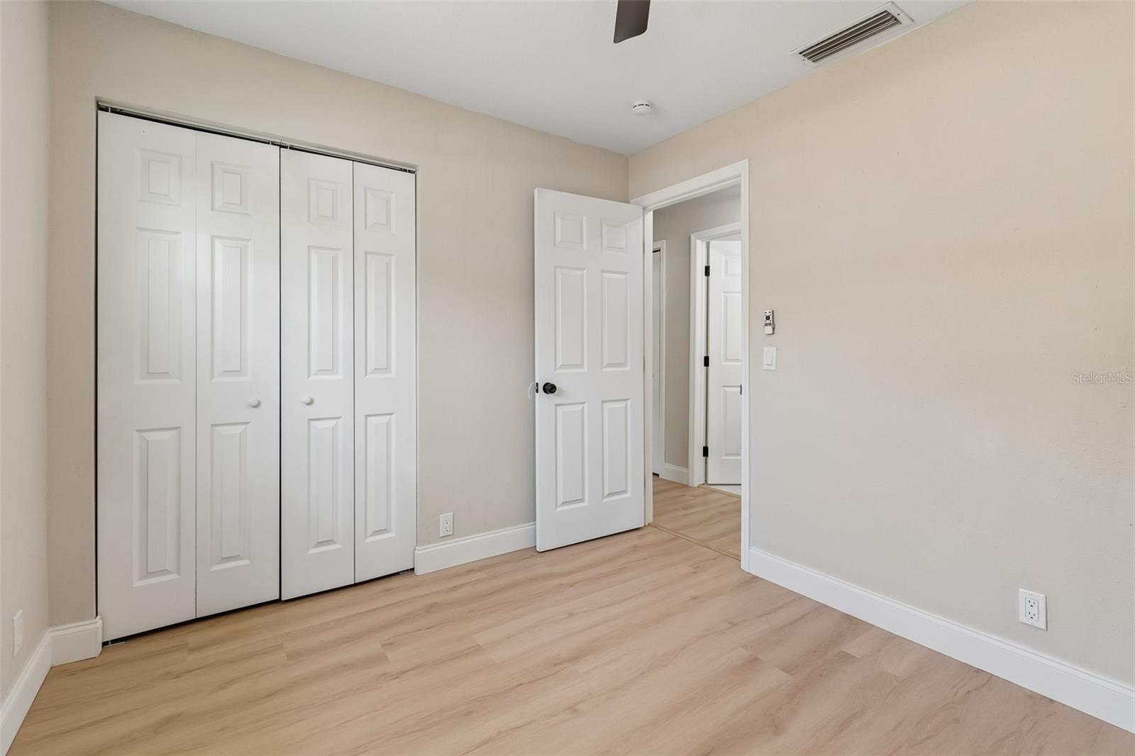 Image 33 of 62 For 4221 Empire Place