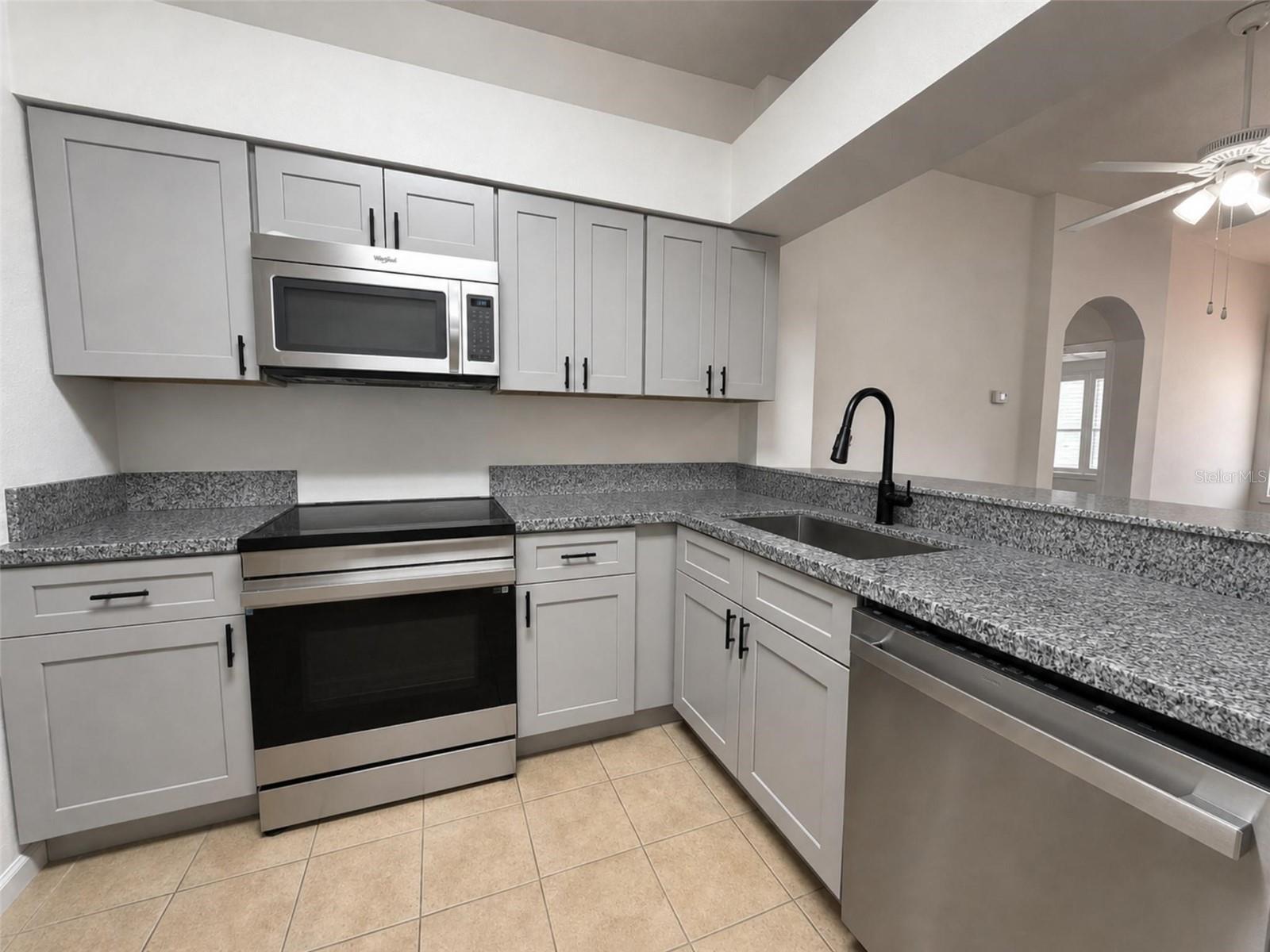 Image 4 of 13 For 7823 Carriage Pointe Drive