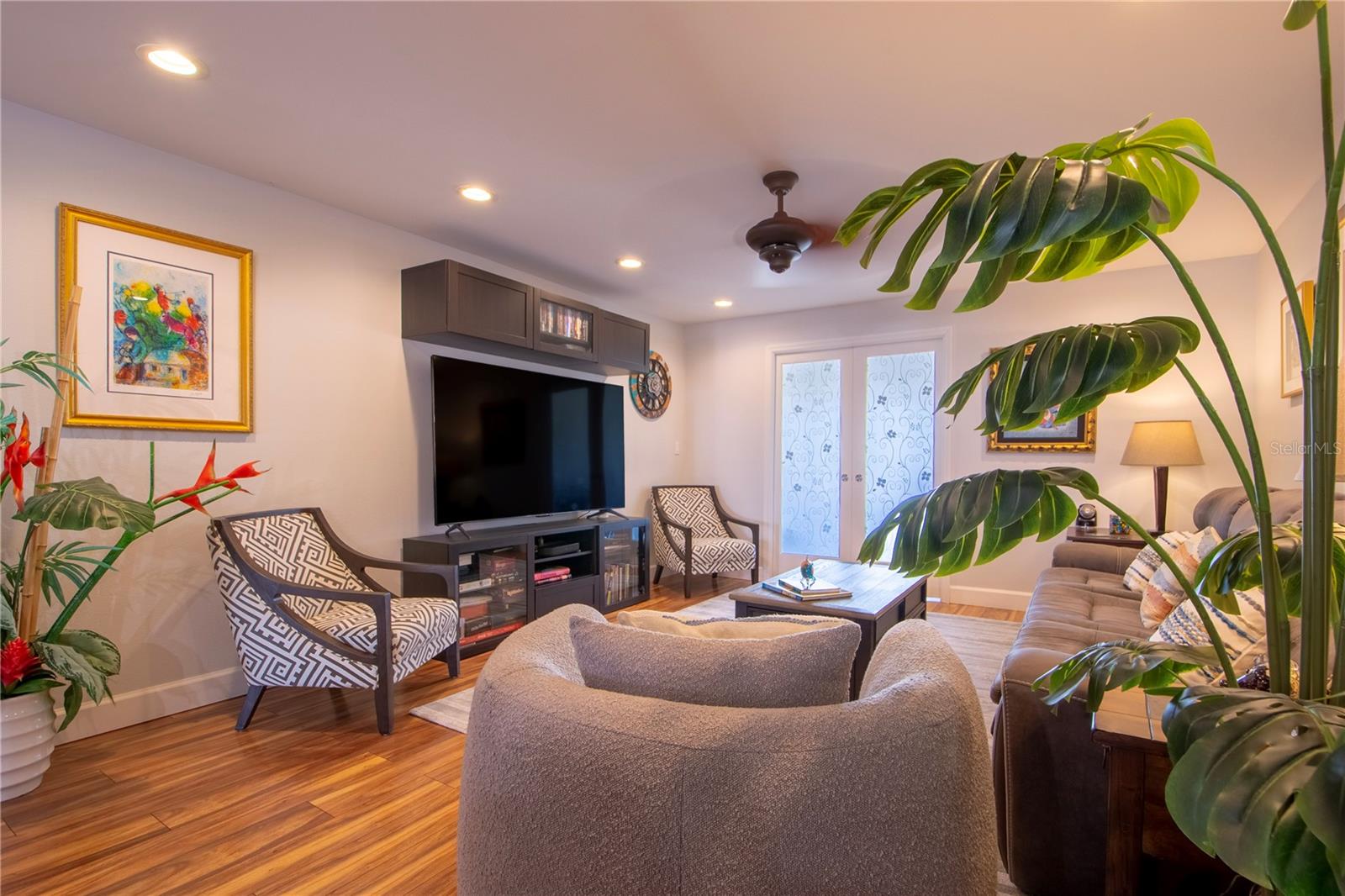 Image 12 of 53 For 2960 59th Street S 614
