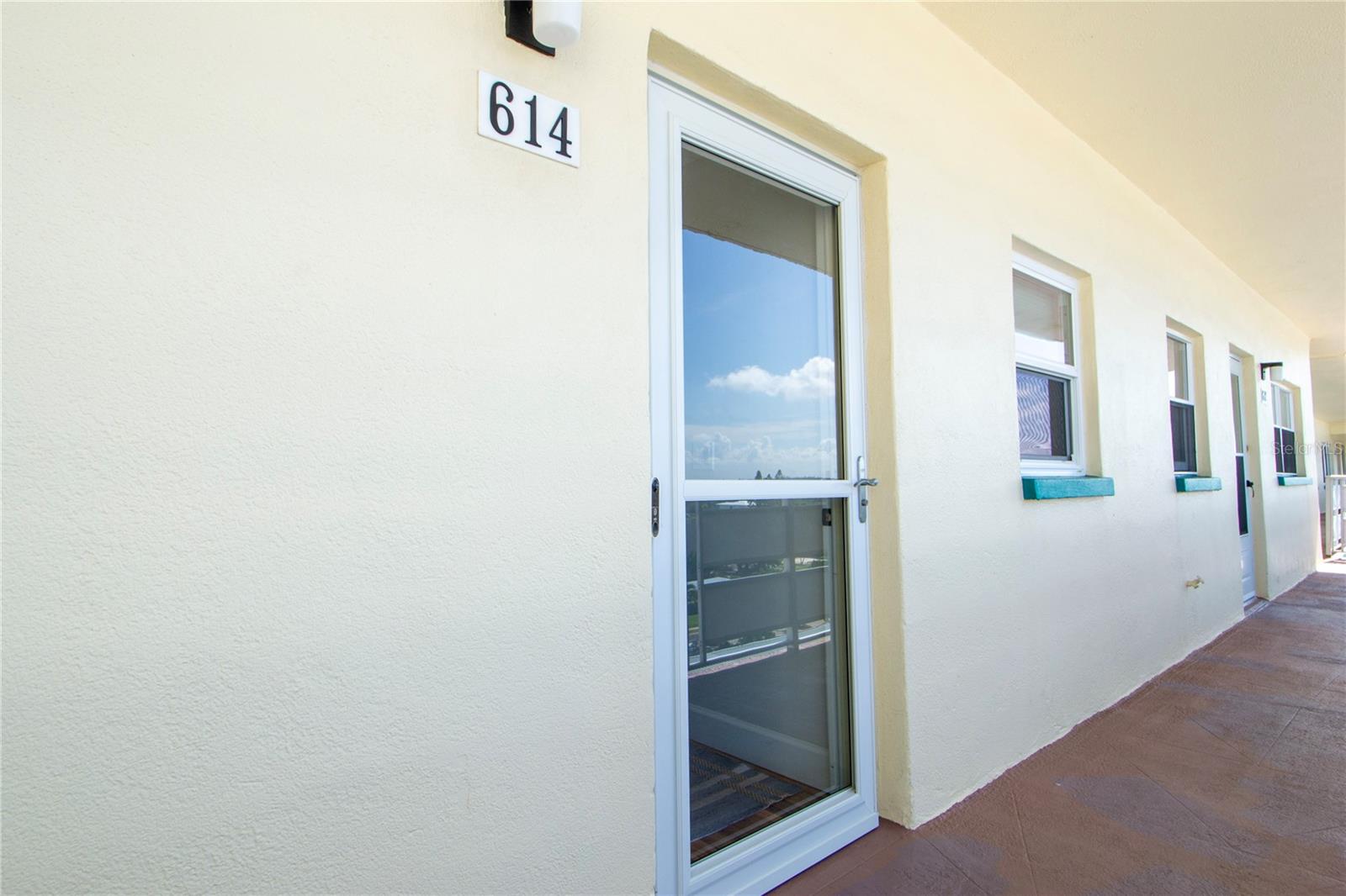 Image 31 of 53 For 2960 59th Street S 614