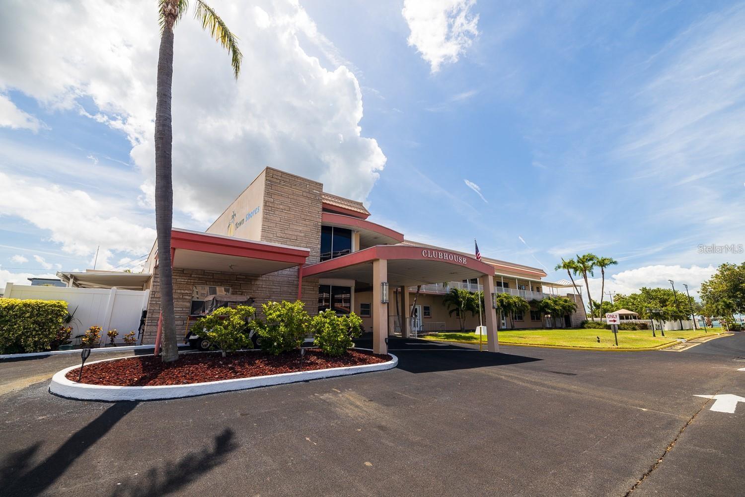 Image 34 of 53 For 2960 59th Street S 614