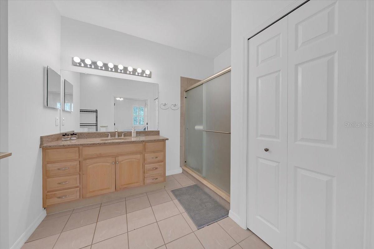 Image 12 of 26 For 9512 West Park Village Drive 107