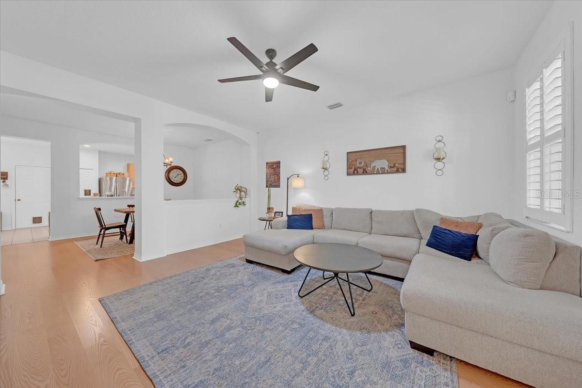 Image 3 of 26 For 9512 West Park Village Drive 107